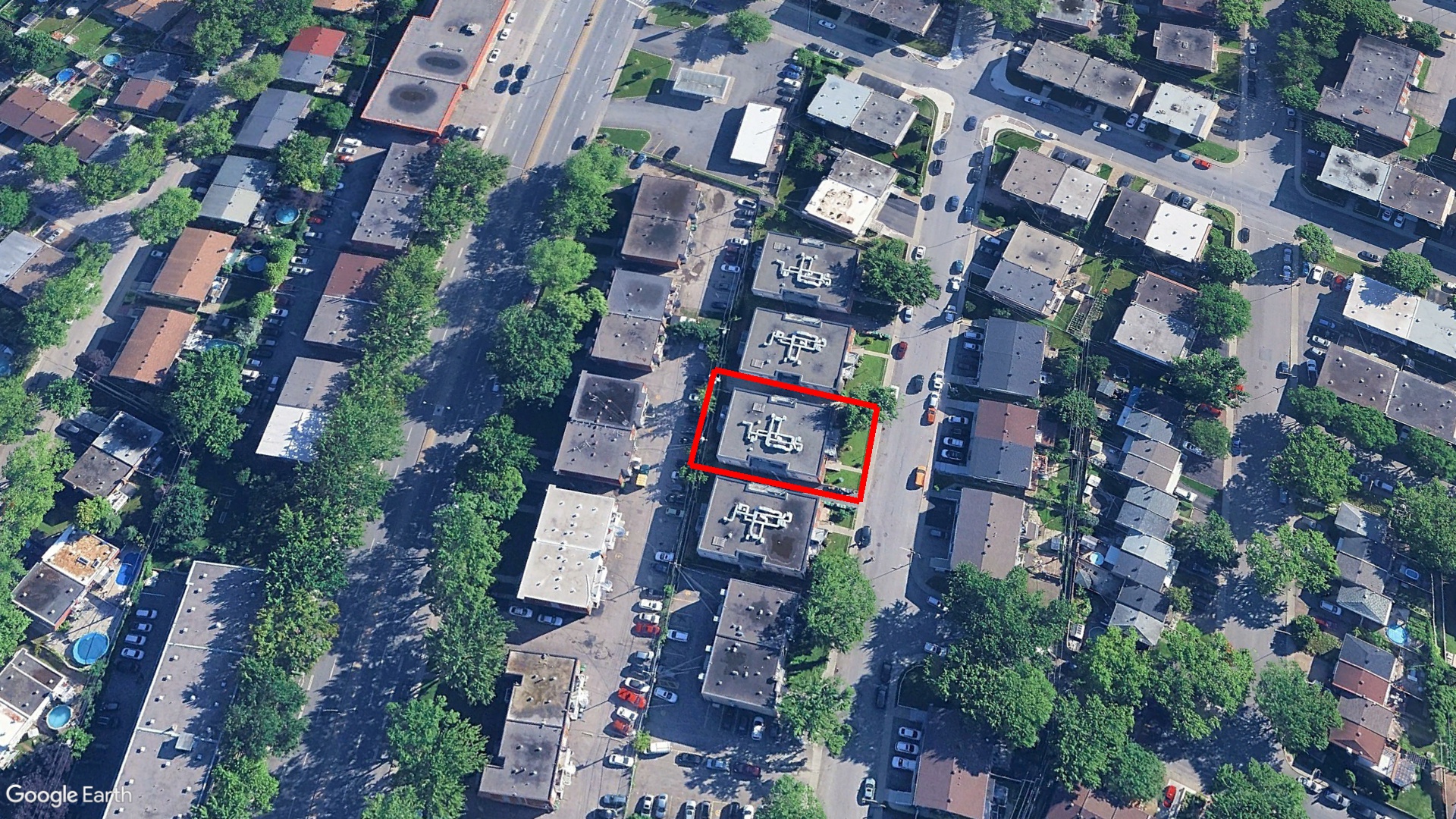 Tax Sale Montreal, Quebec - 020875-71