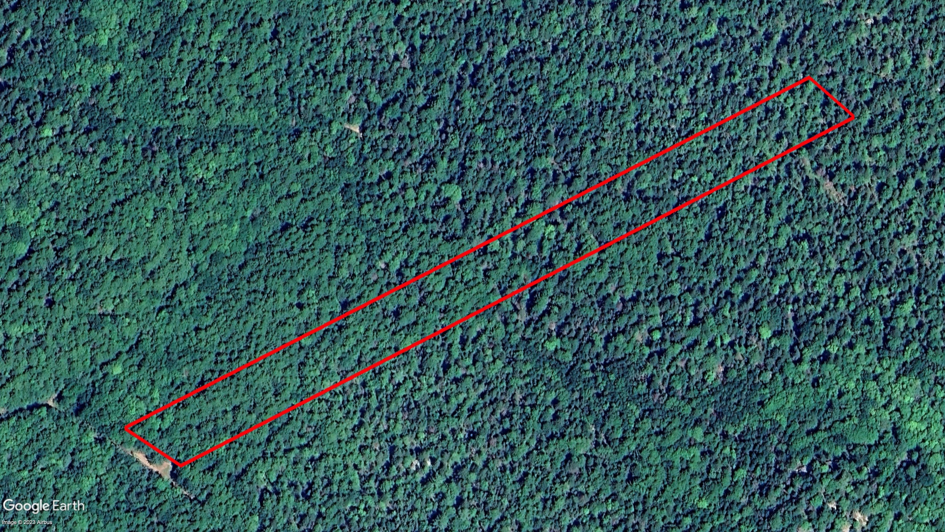 Tax Sale Queens, Nova Scotia - 02429438