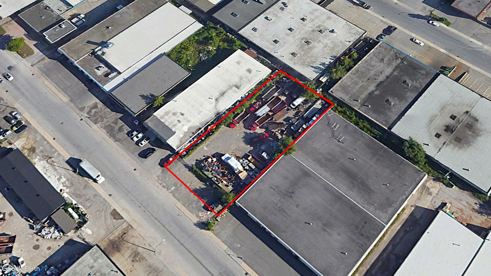 Tax Sale Montreal, Quebec - 020916-28