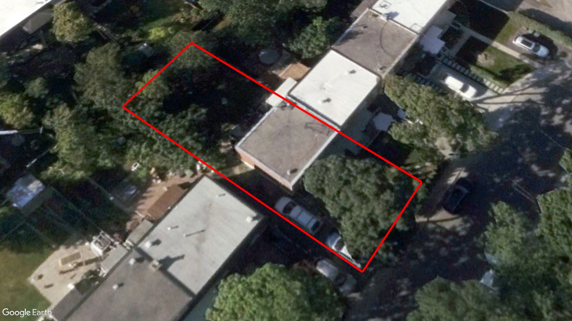 Tax Sale Montreal, Quebec - 040371-05