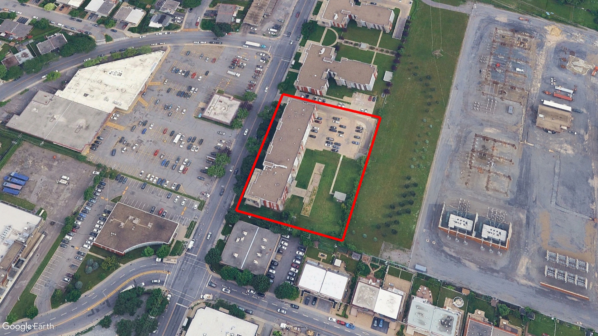 Tax Sale Montreal, Quebec - 051547-52