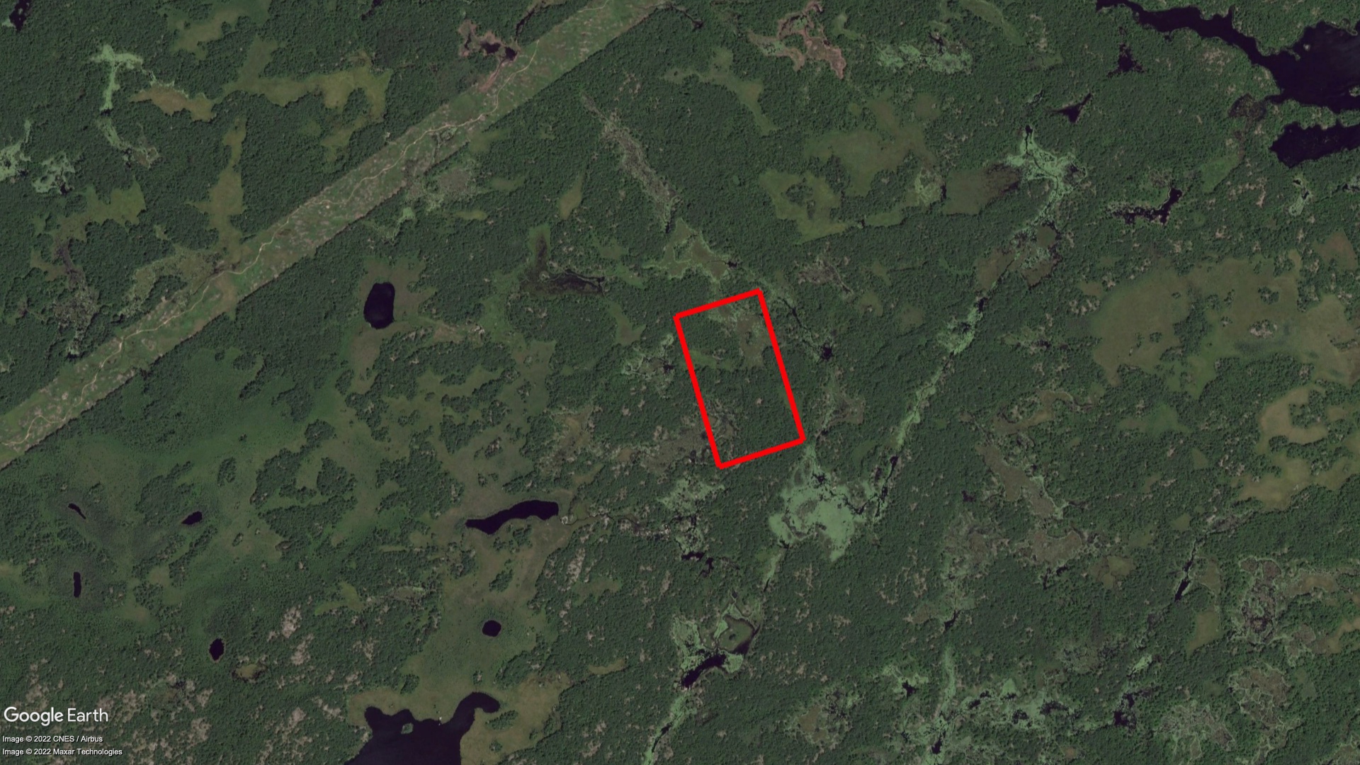 Tax Sale Tweed, Ontario - 12 31 132 020 12000 0000