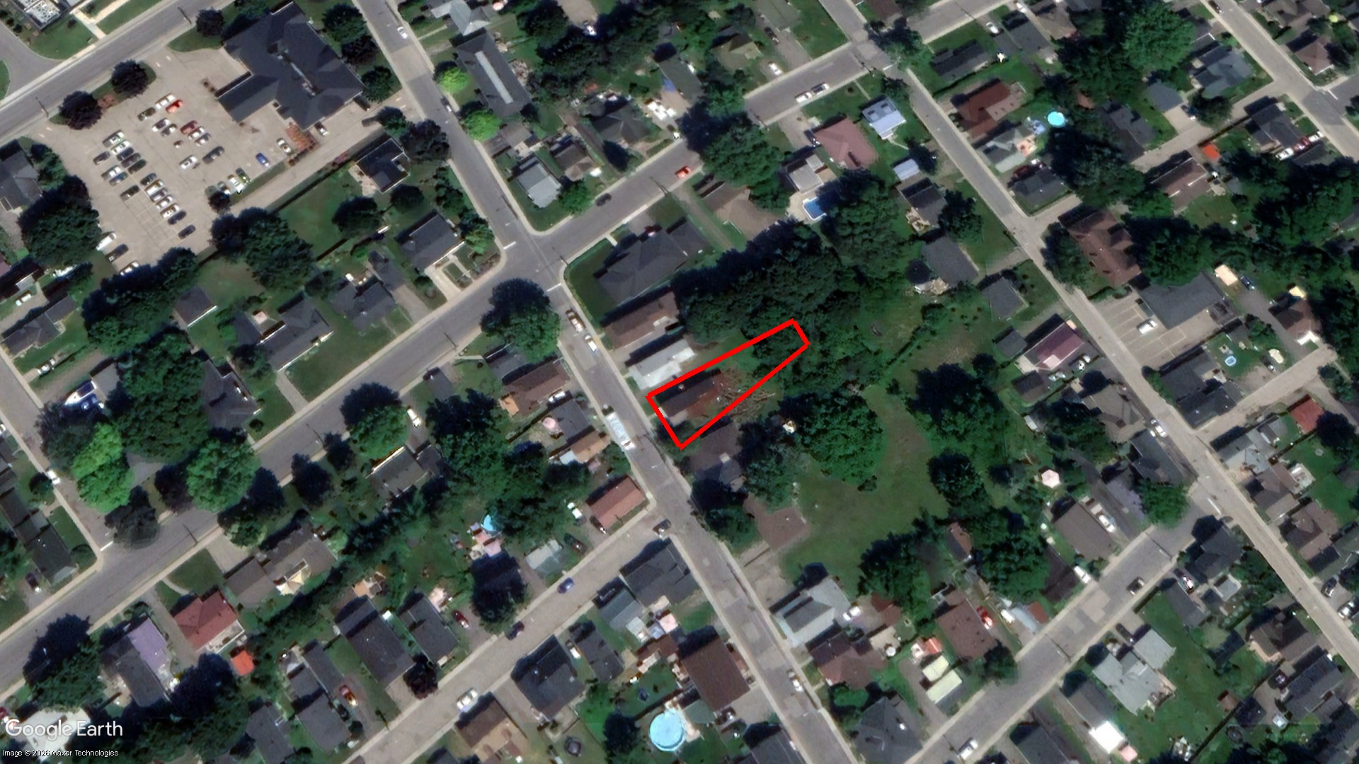 Tax Sale Brockville, Ontario - 08 02 010 010 35100 0000