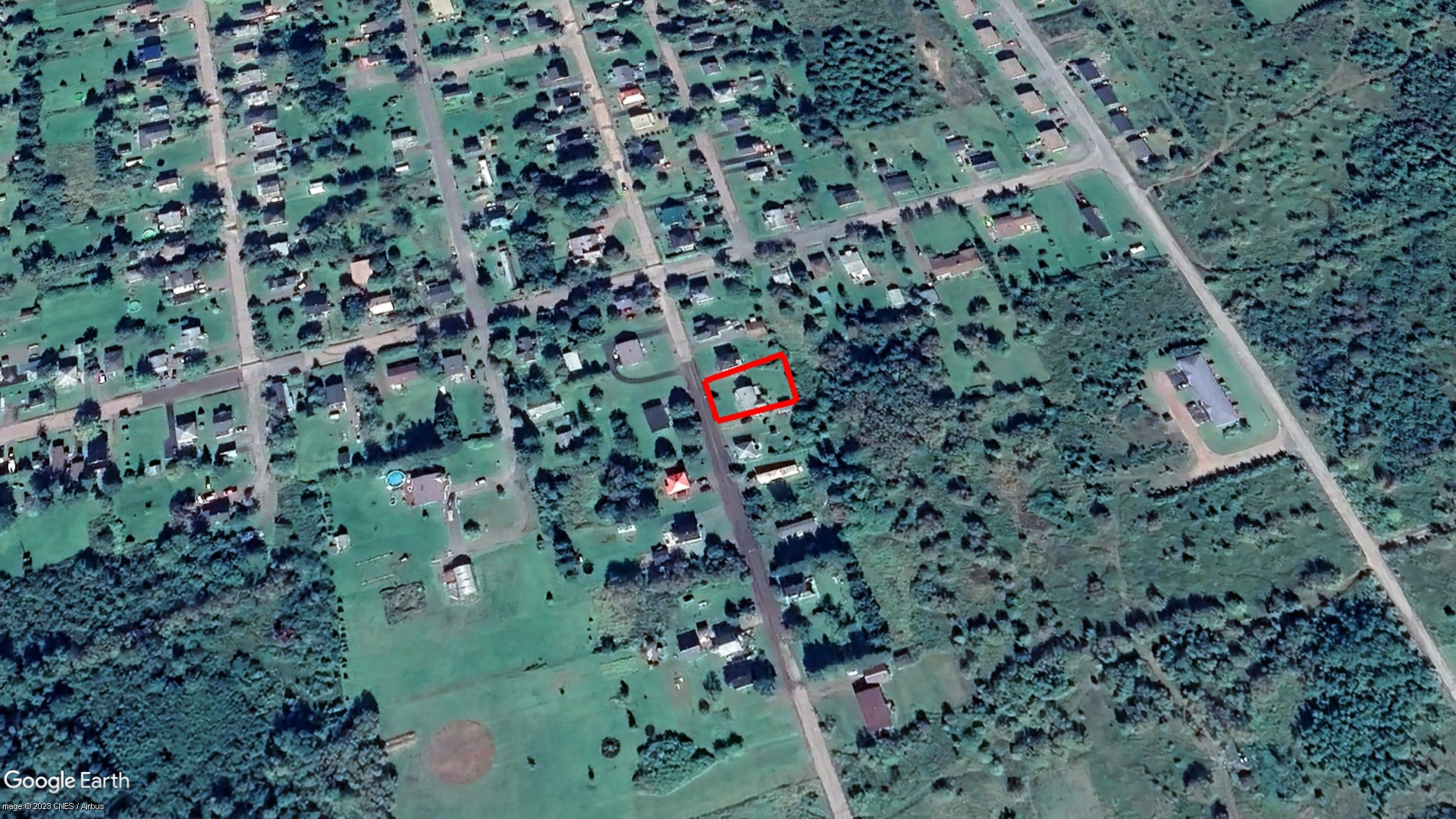 Tax Sale Cumberland, Nova Scotia - 01992635