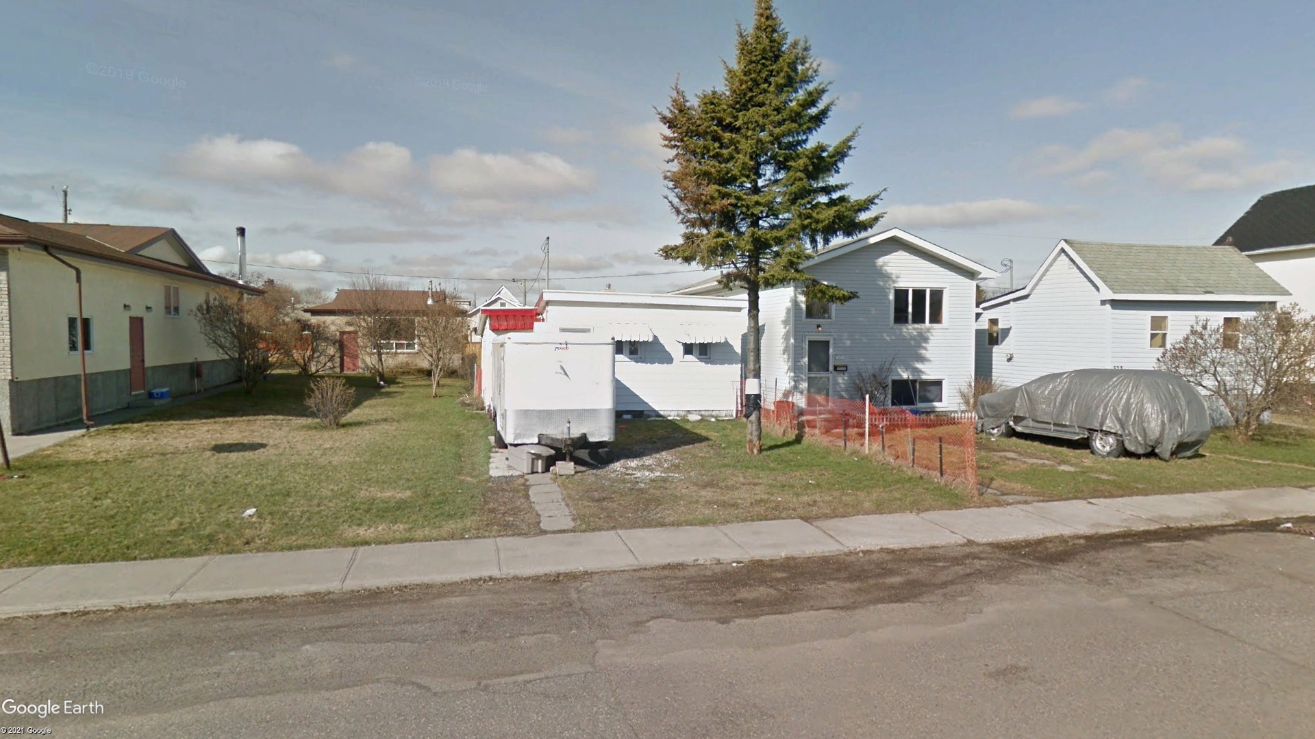 Tax Sale Thunder Bay, Ontario - 04 111 11400 0000