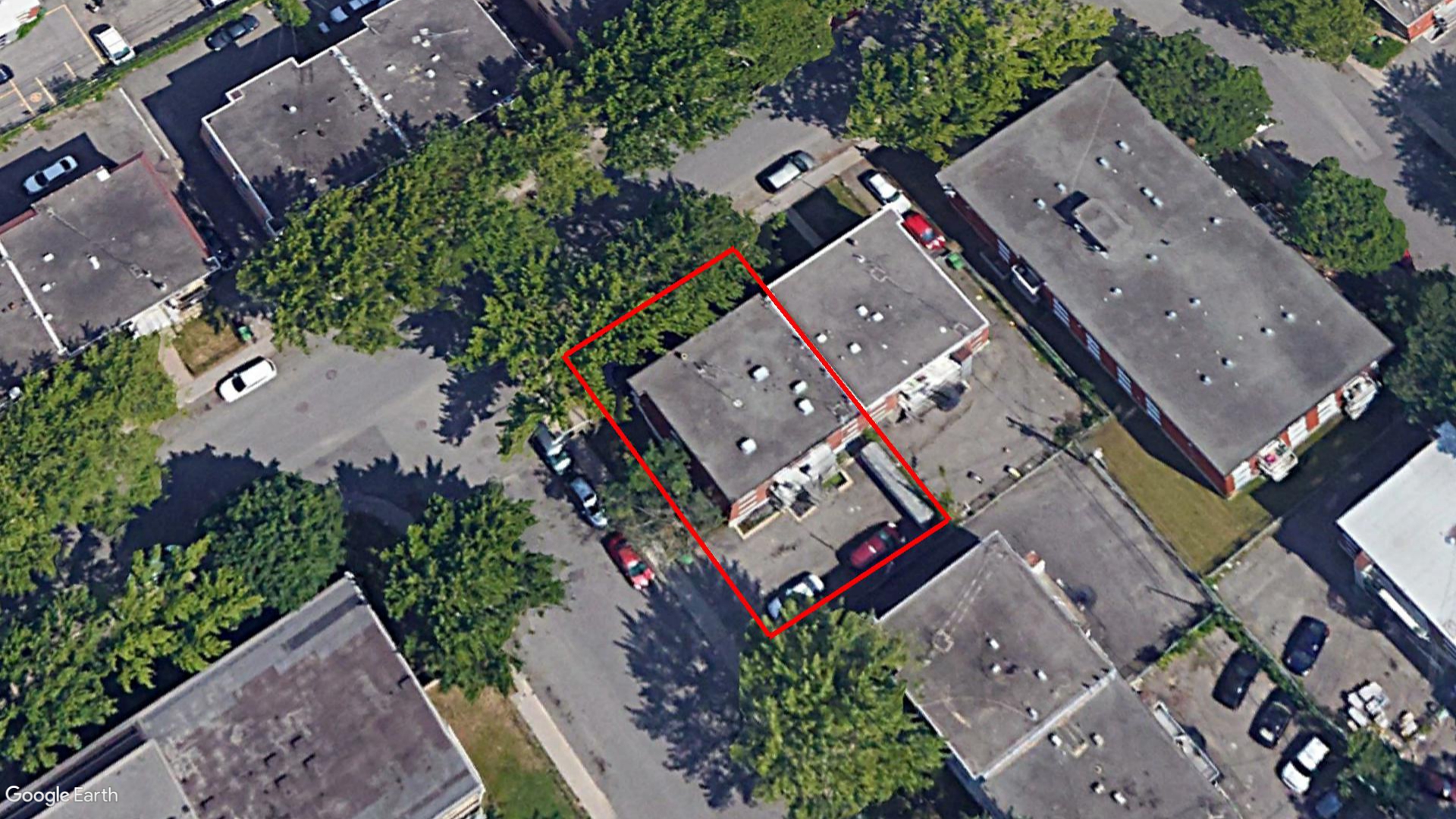 Tax Sale Montreal, Quebec - 020873-08