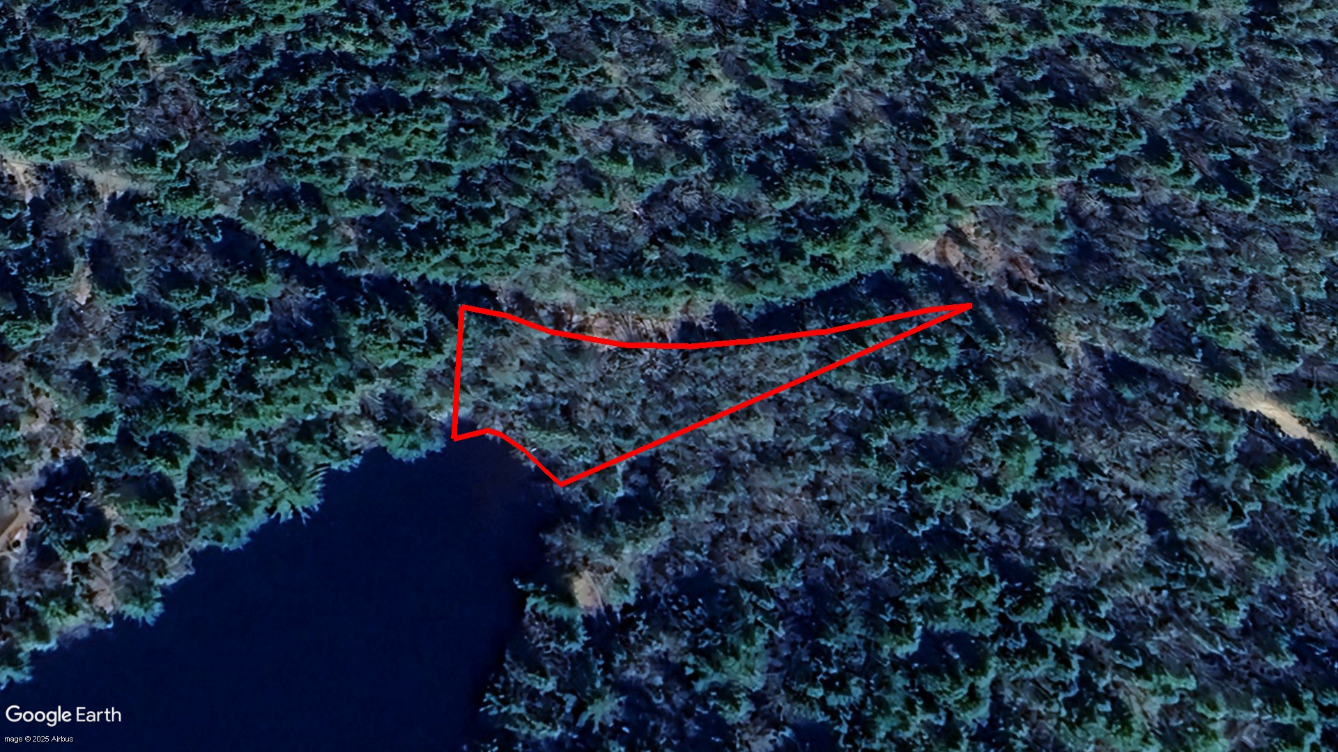 Tax Sale Queens, Nova Scotia - 02429594