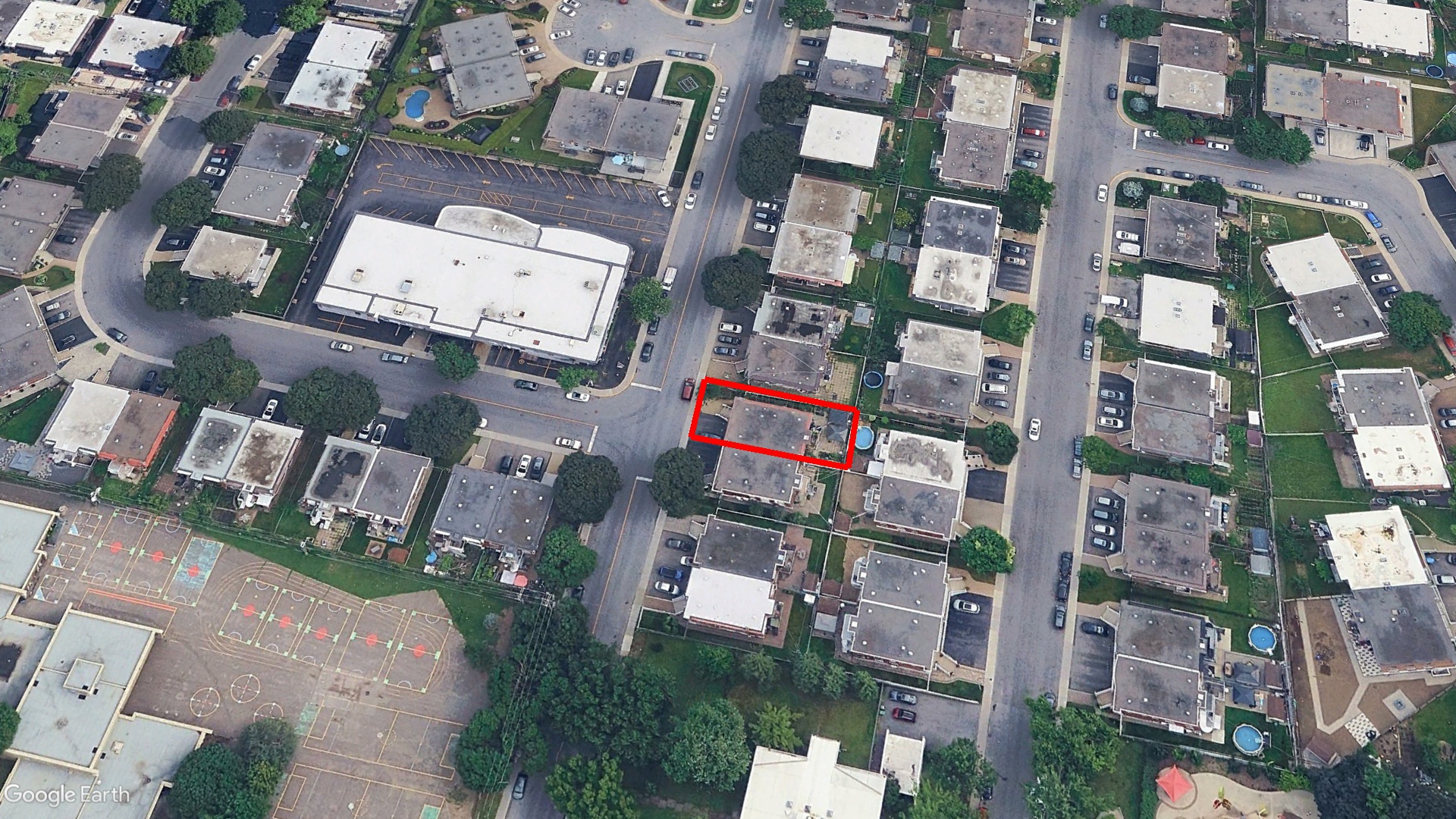 Tax Sale Montreal, Quebec - 020919-92