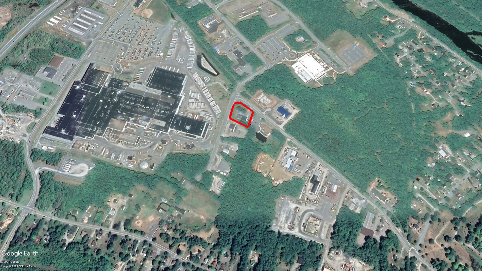 Tax Sale Bridgewater, Nova Scotia - 00141283