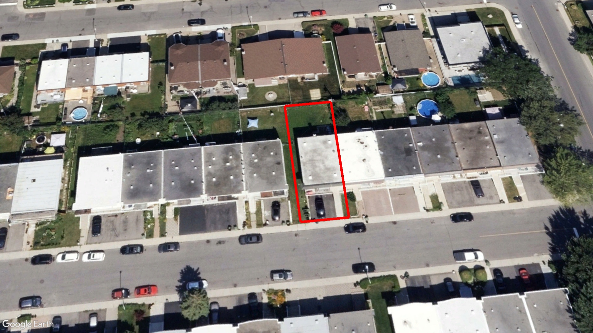 Tax Sale Montreal, Quebec - 040400-67