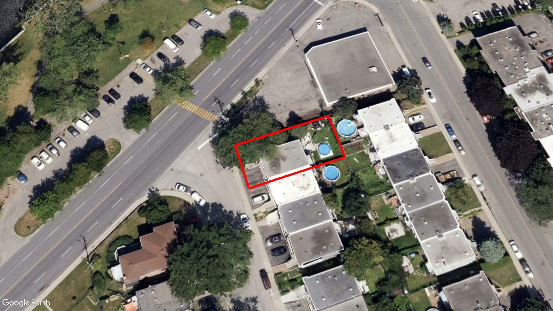 Tax Sale Montreal, Quebec - 040240-82