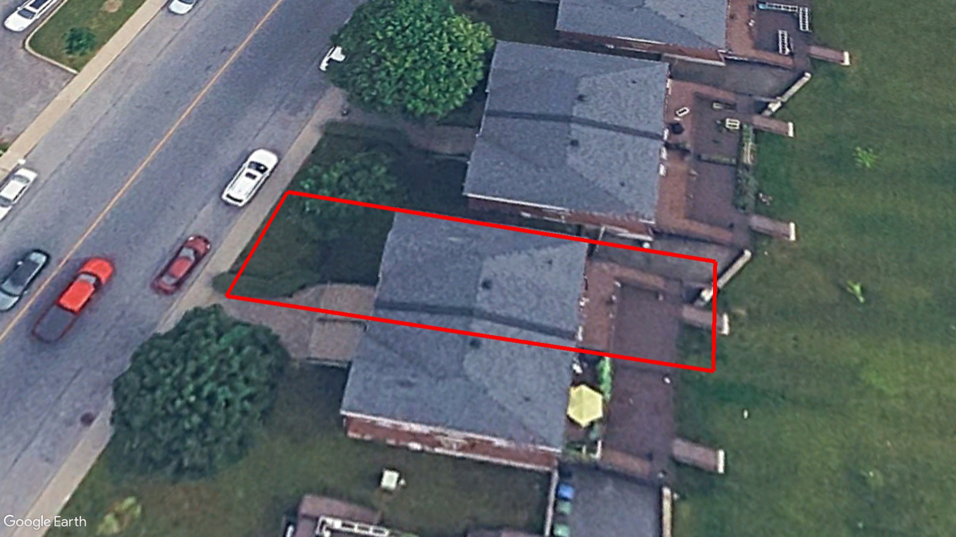 Tax Sale Montreal, Quebec - 052012-22