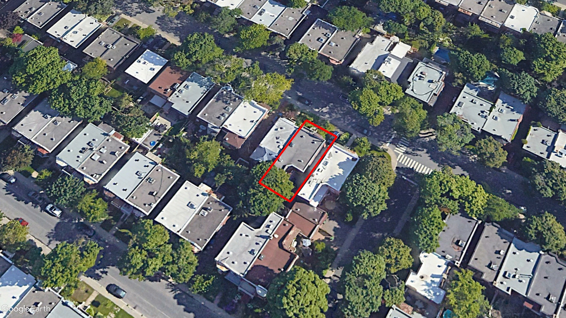 Tax Sale Montreal, Quebec - 030338-65