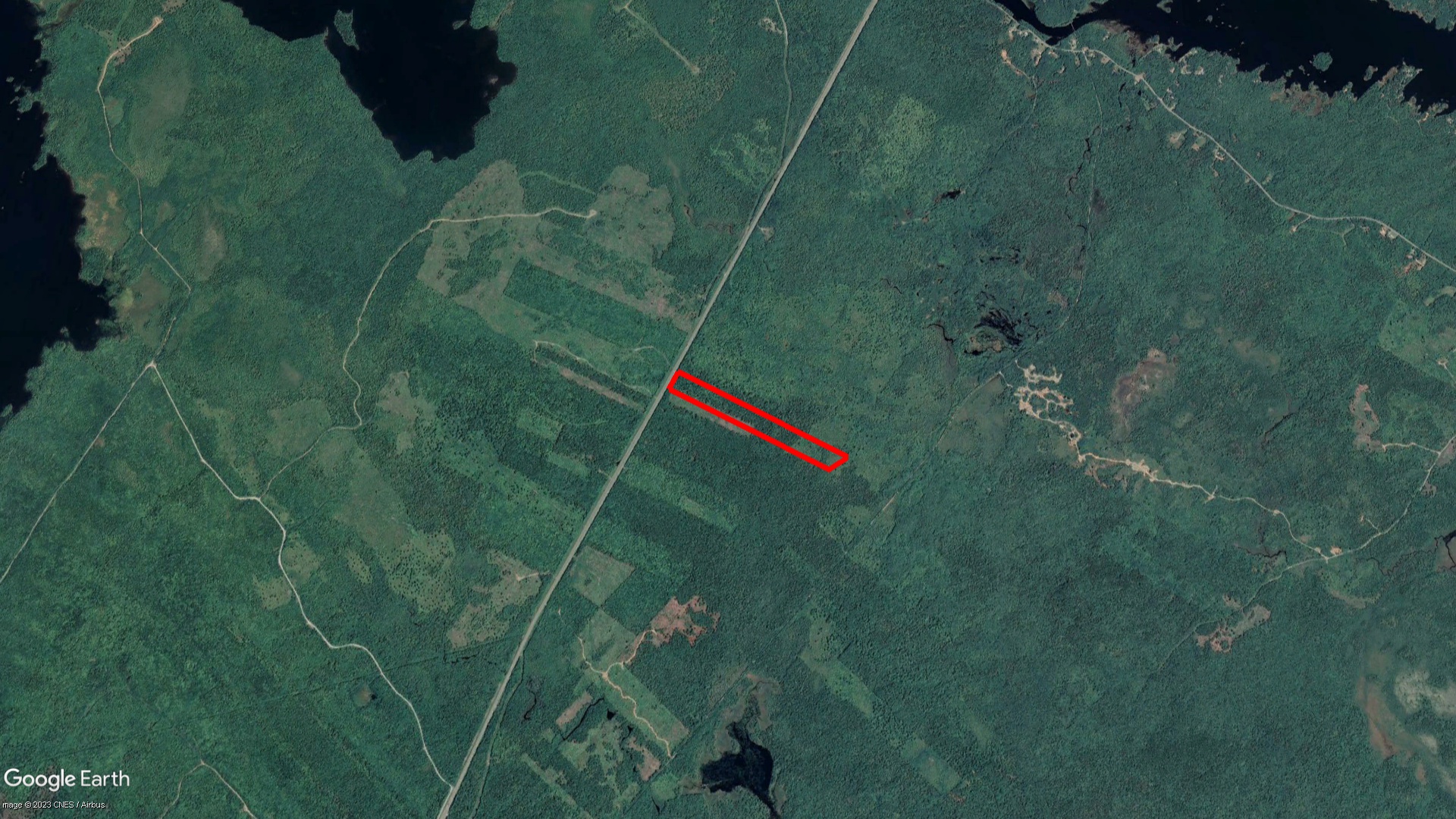 Tax Sale Queens, Nova Scotia - 03012743