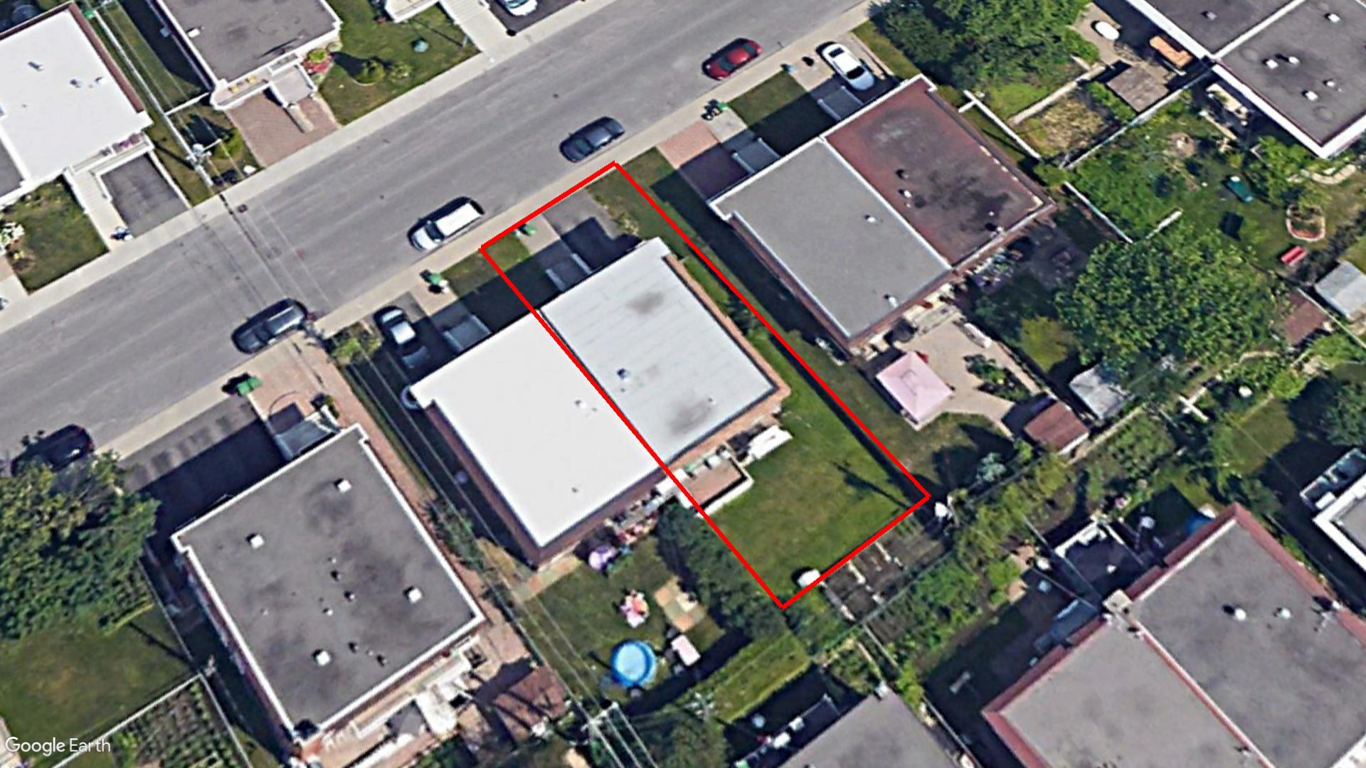 Tax Sale Montreal, Quebec - 020868-91