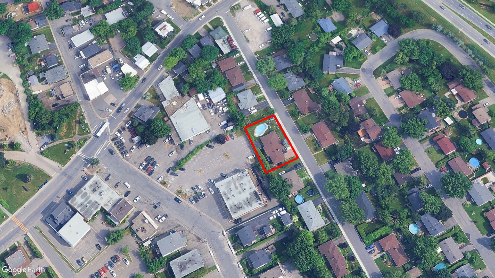 Tax Sale Montreal, Quebec - 040842-33