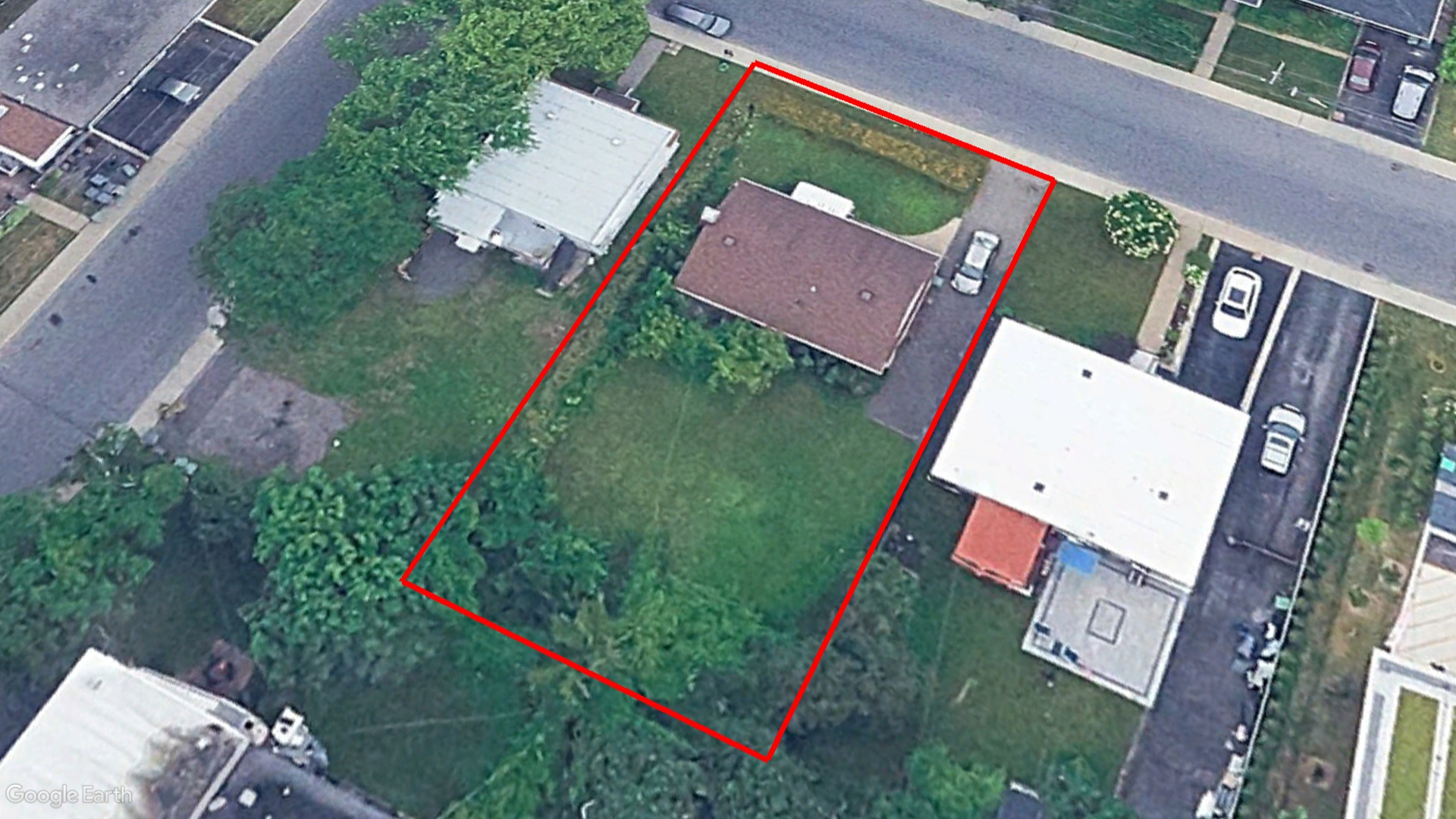 Tax Sale Montreal, Quebec - 040995-66