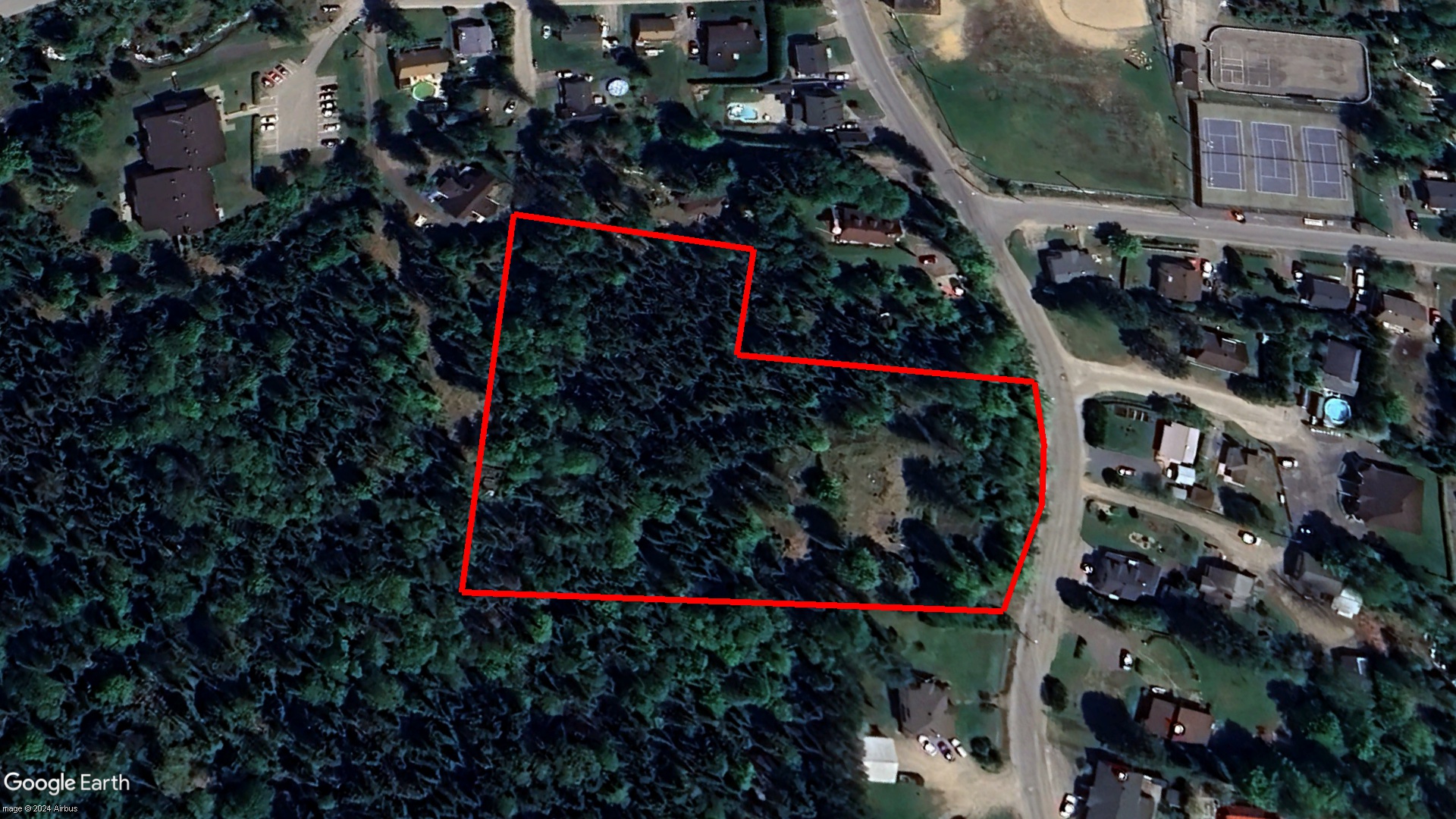 Tax Sale Les Pays-d'en-Haut, Quebec - 