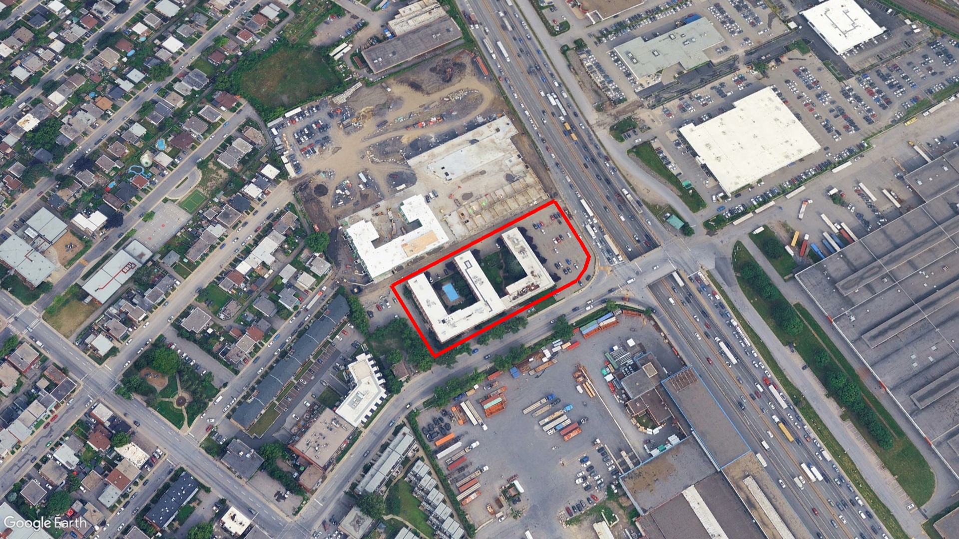 Tax Sale Montreal, Quebec - 051259-81