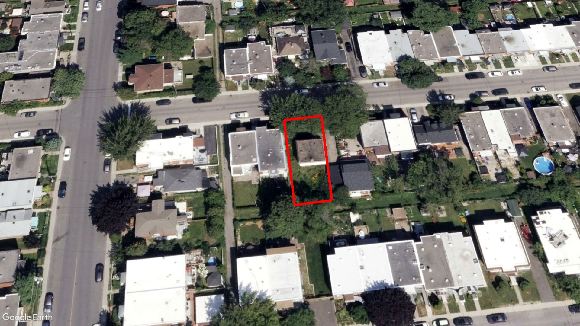 Tax Sale Montreal, Quebec - 040454-71