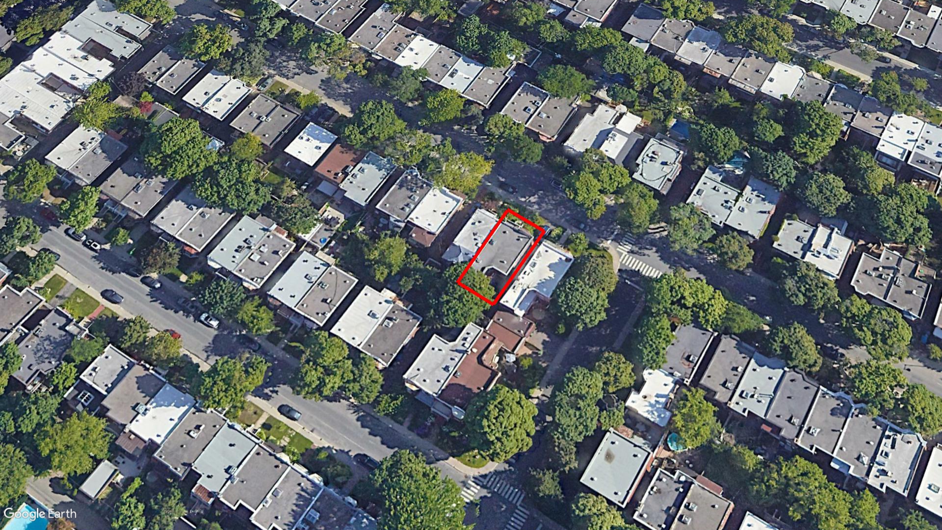 Tax Sale Montreal, Quebec - 030338-65