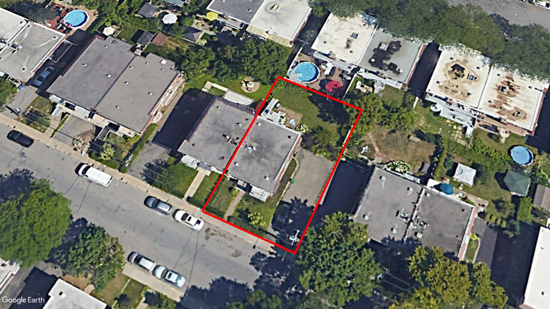 Tax Sale Montreal, Quebec - 351649-00