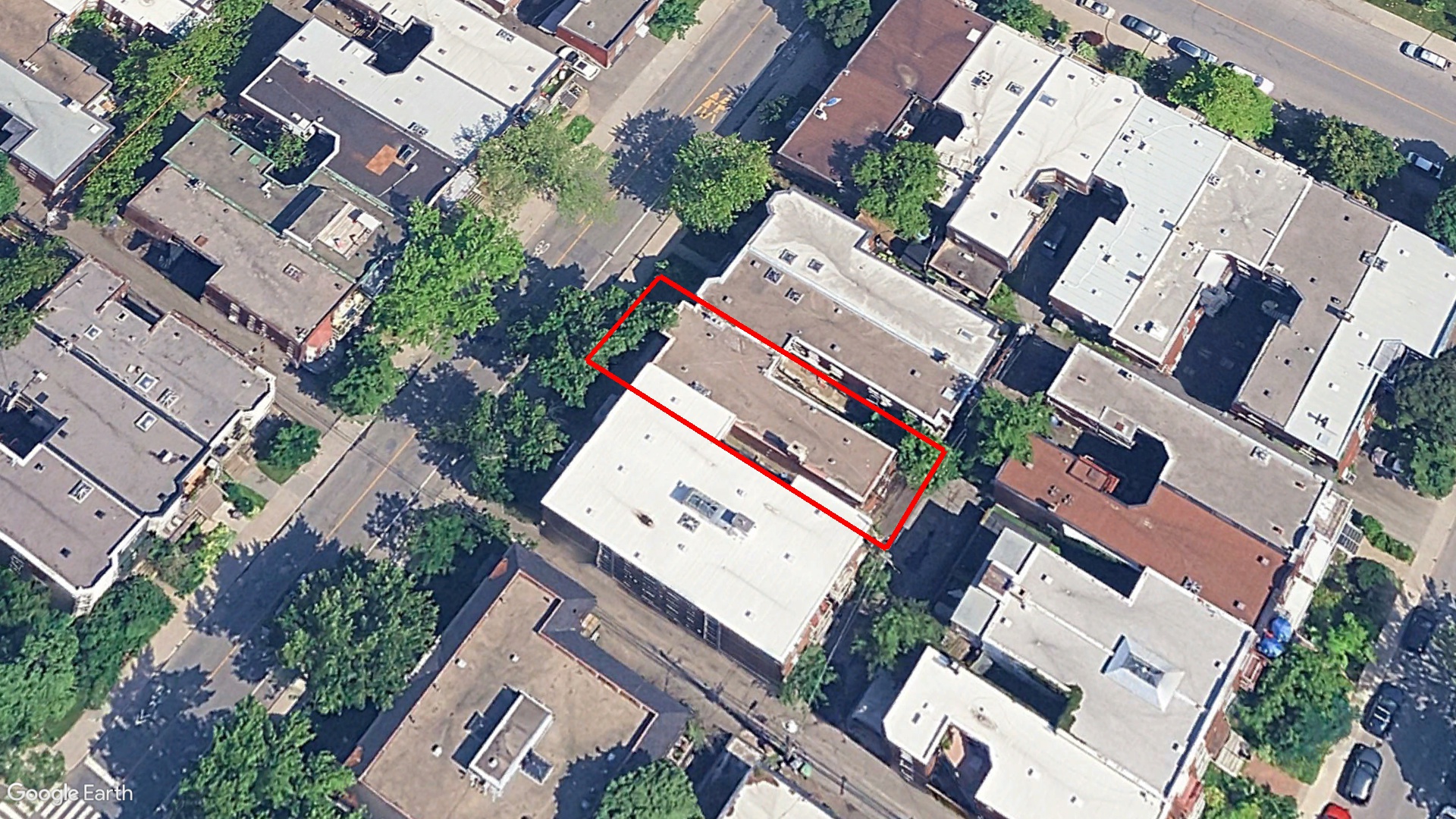 Tax Sale Montreal, Quebec - 031110-63 