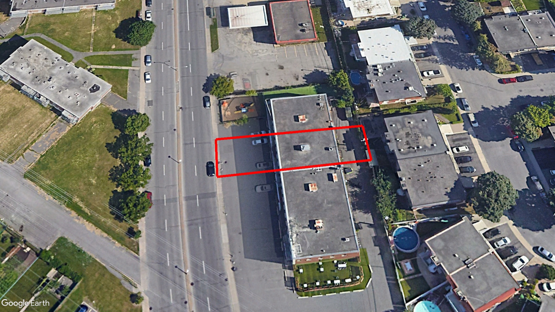 Tax Sale Montreal, Quebec - 020895-64