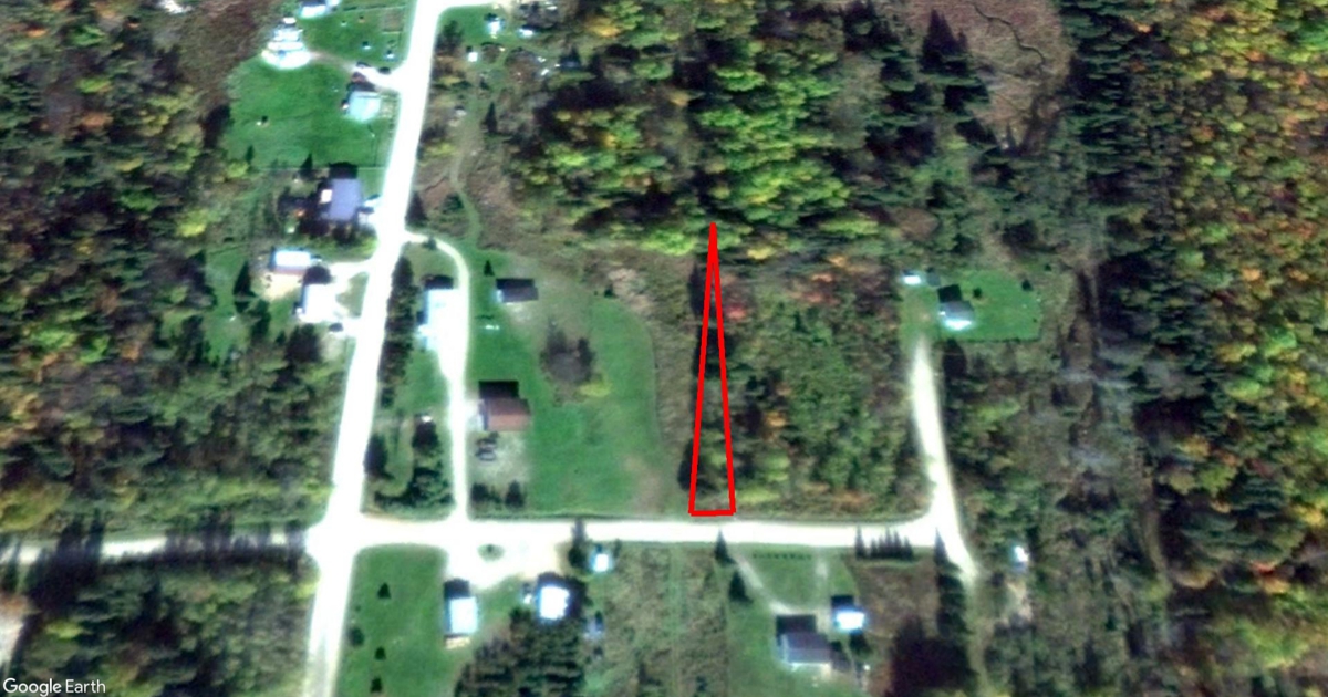 Tax Sale in La ValleedelaGatineau, Quebec chemin de la falaise est