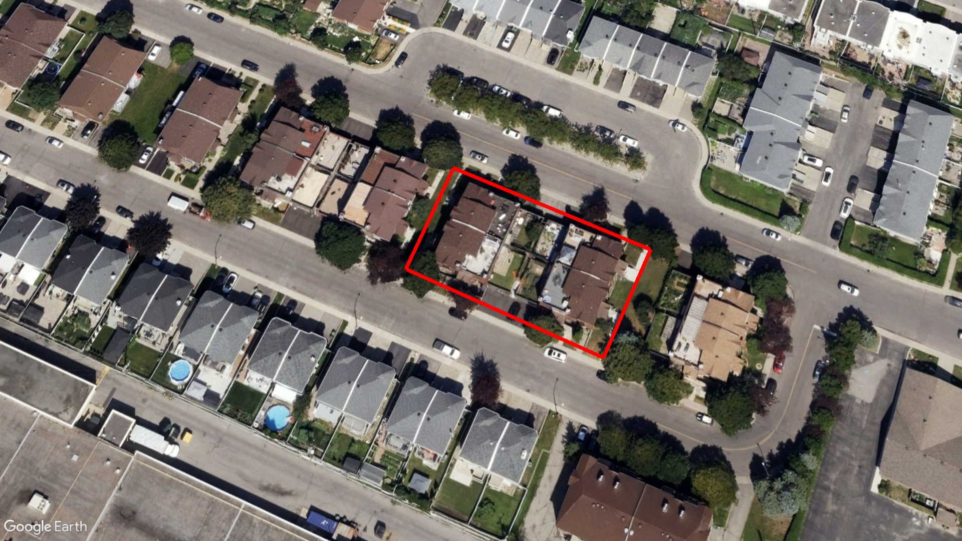 Tax Sale Montreal, Quebec - 041376-45