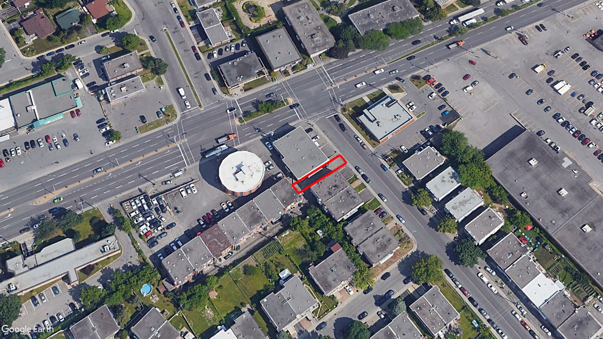 Tax Sale Montreal, Quebec - 020784-46