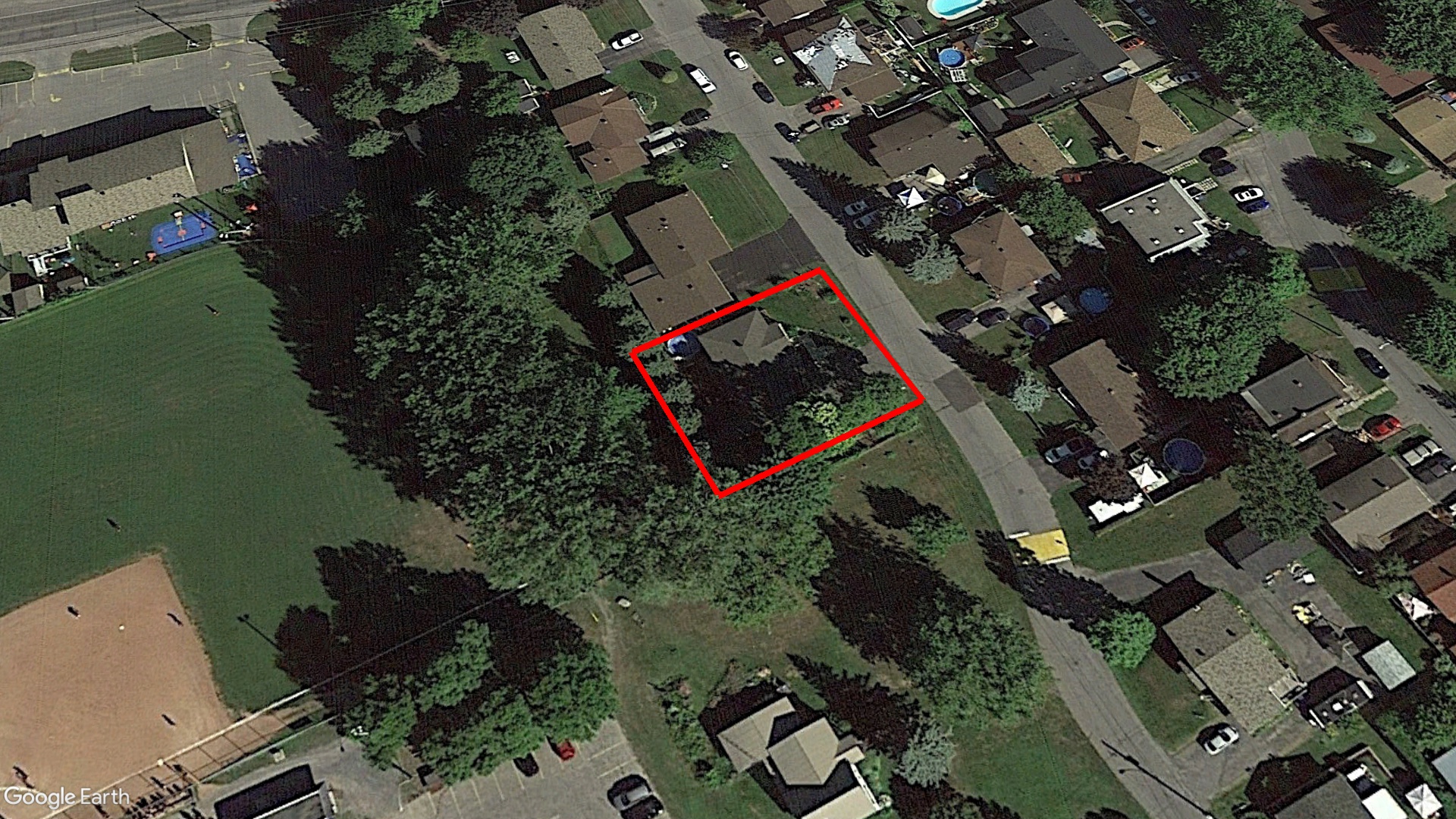 Tax Sale Vaudreuil-Dorion, Quebec - 