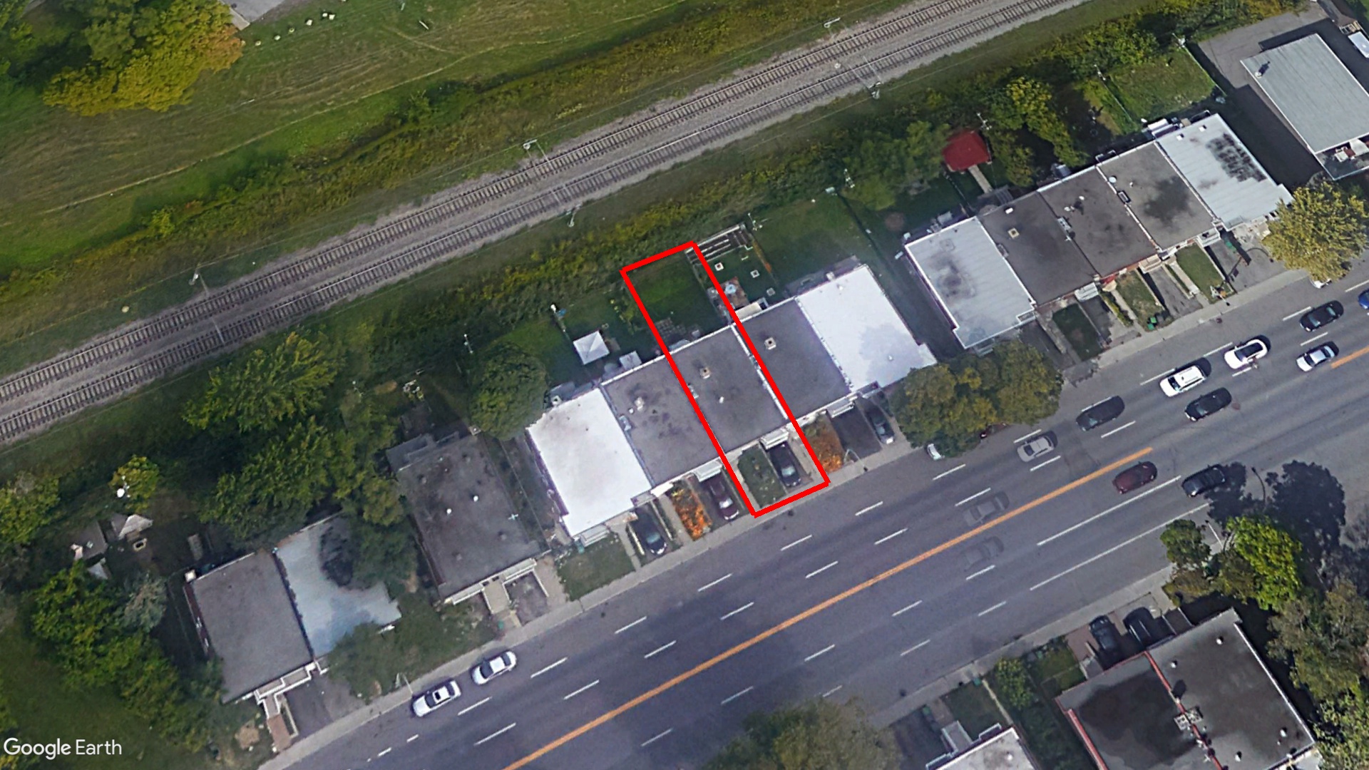 Tax Sale Montreal, Quebec - 041017-34