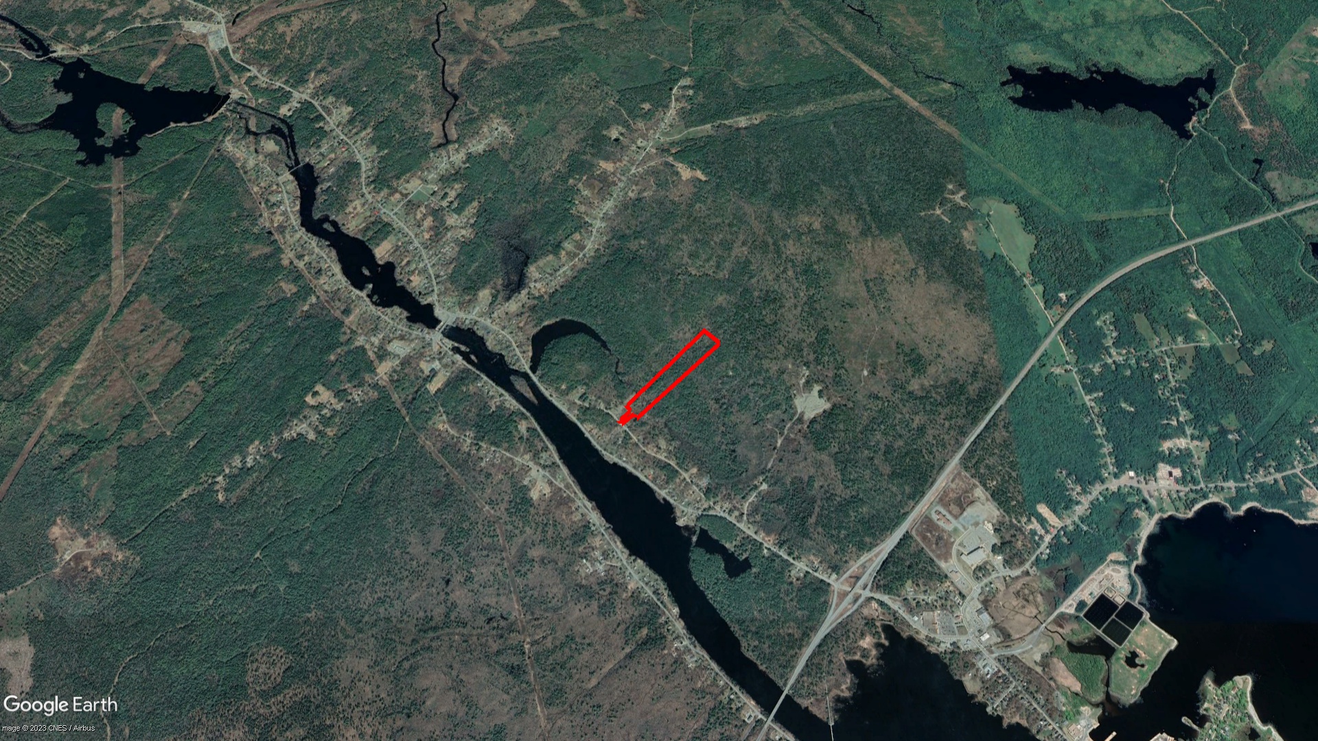 Tax Sale Queens, Nova Scotia - 02730154