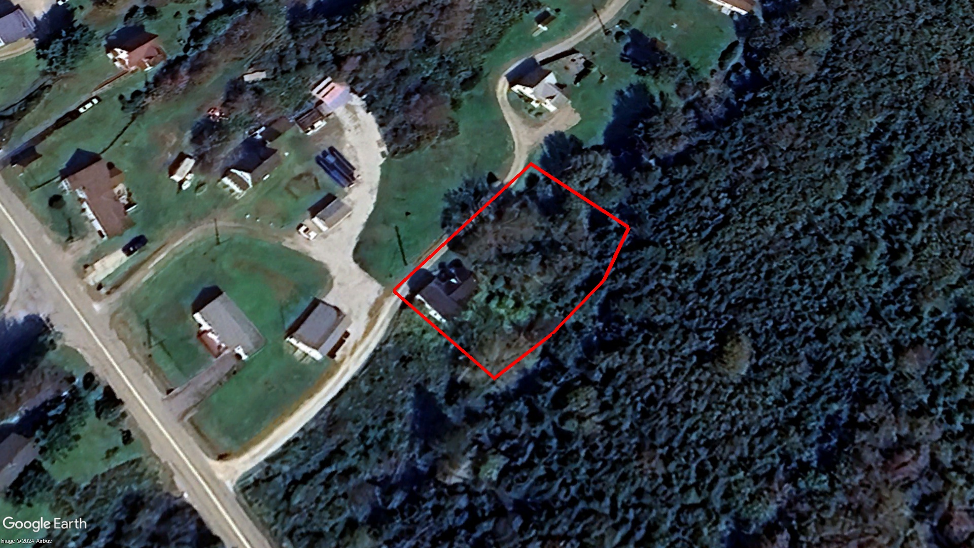 Tax Sale Shelburne, Nova Scotia - 01736078