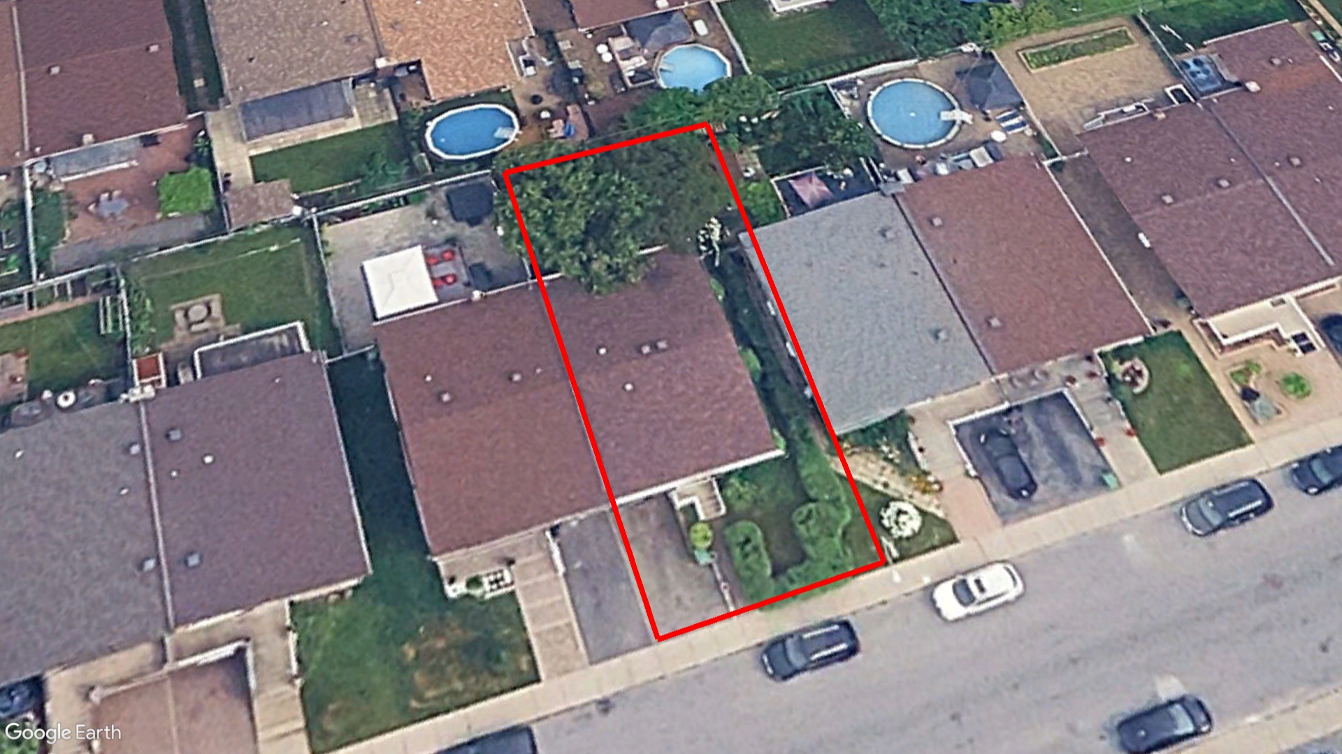 Tax Sale Montreal, Quebec - 040491-16