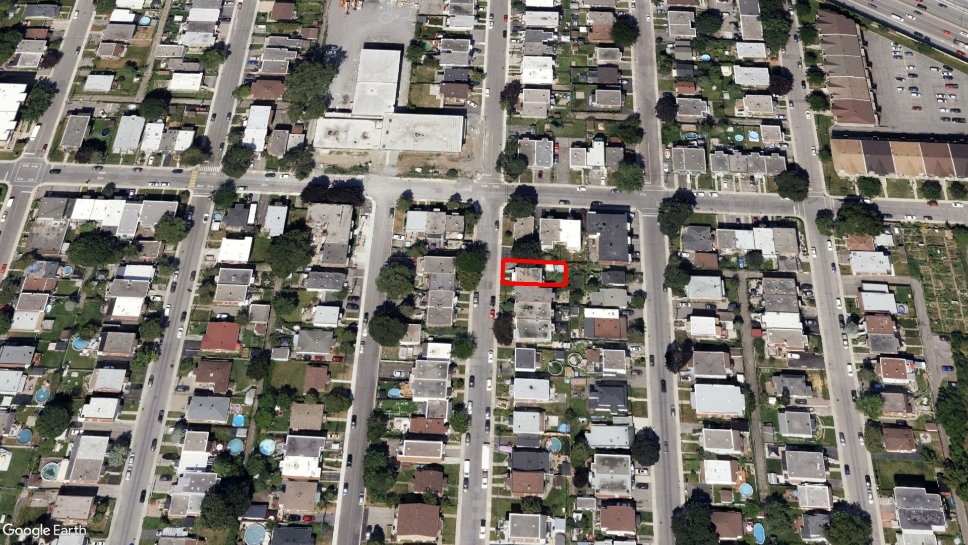 Tax Sale Montreal, Quebec - 050576-83