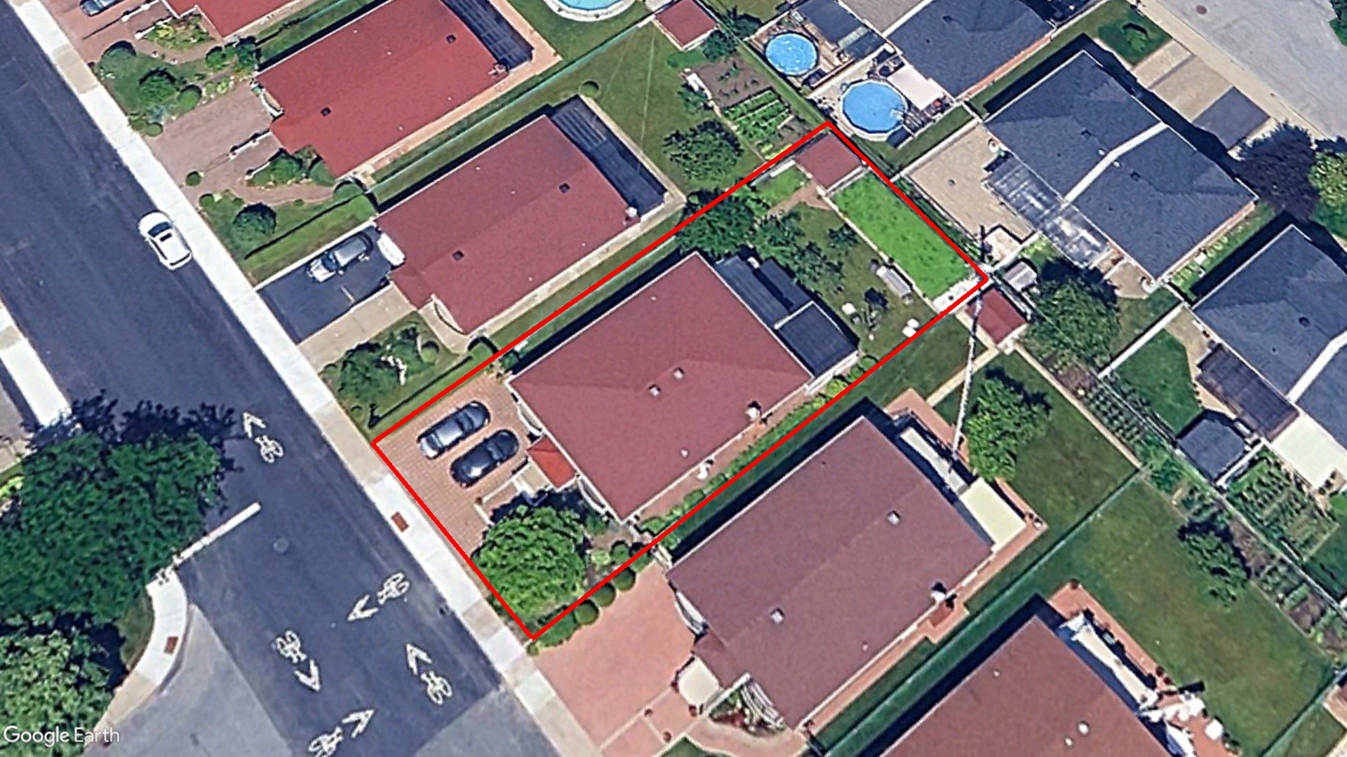 Tax Sale Montreal, Quebec - 863717-18