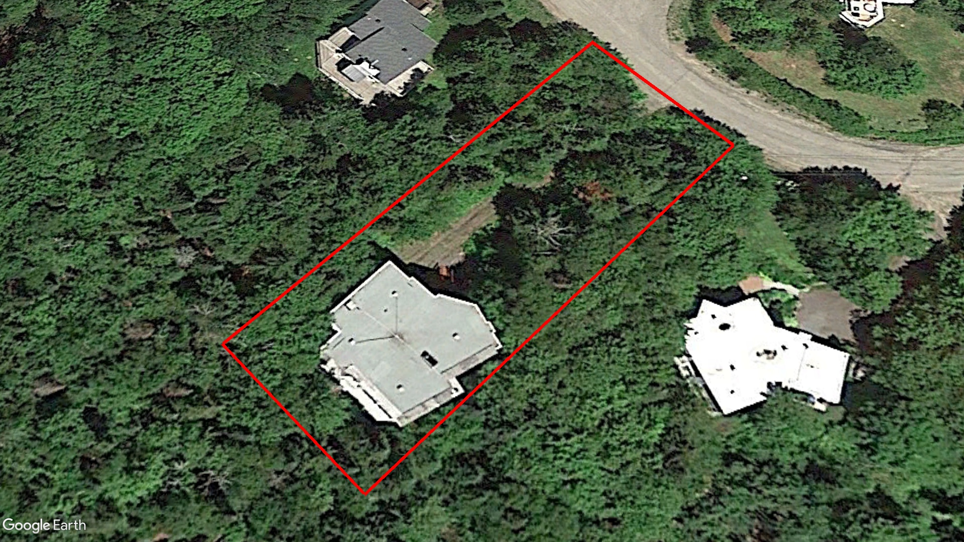 Tax Sale Les Pays-d'en-Haut, Quebec - 