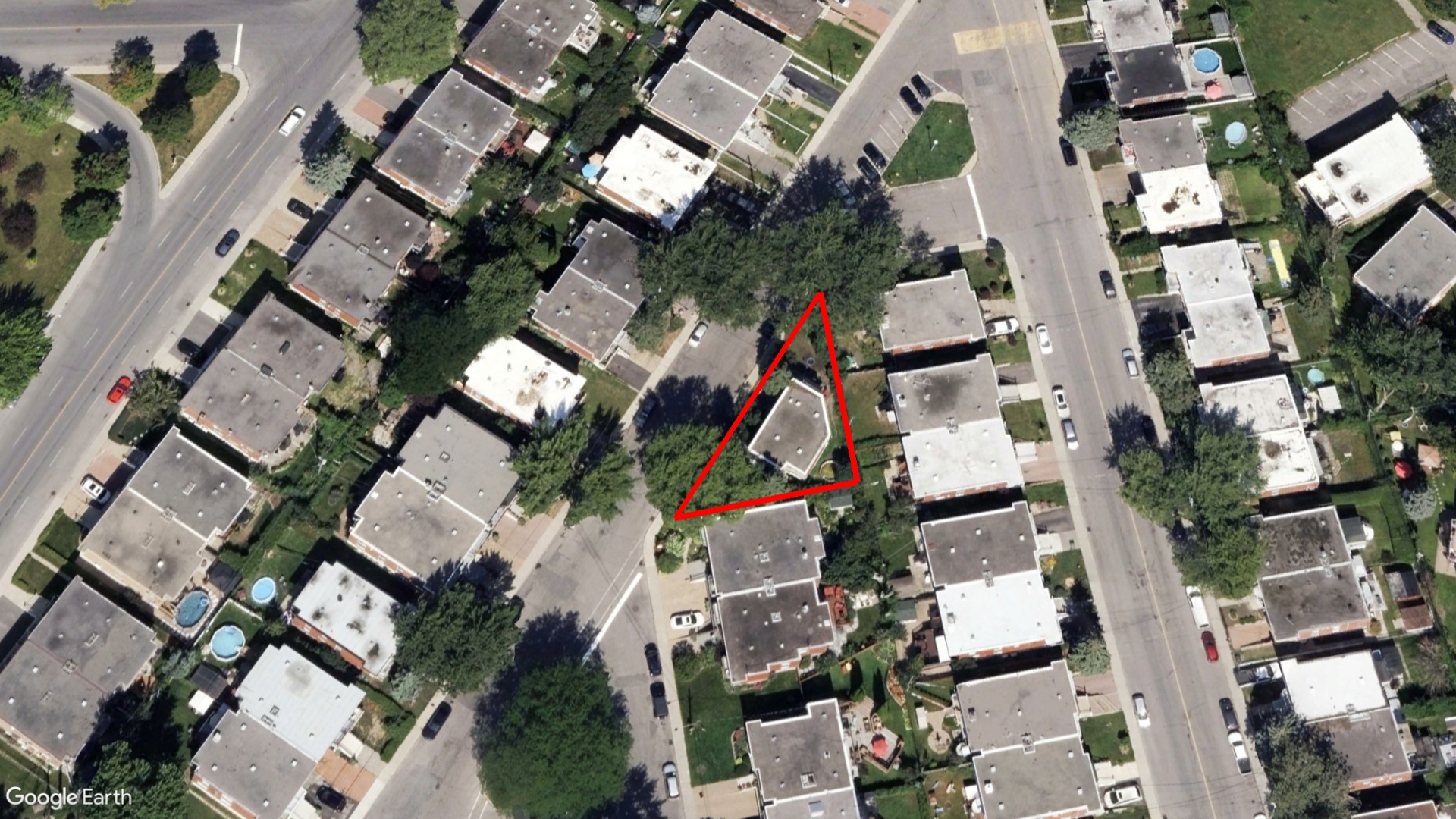 Tax Sale Montreal, Quebec - 040338-90