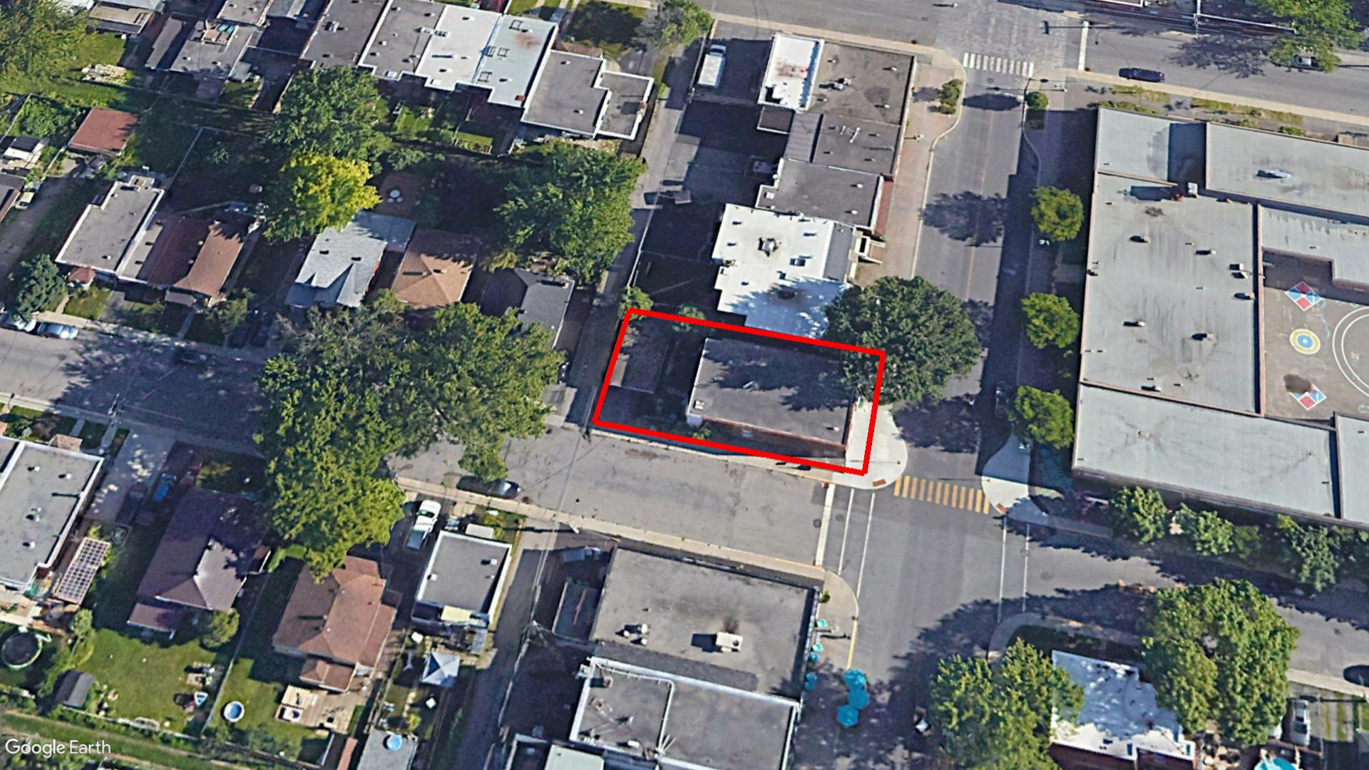 Tax Sale Montreal, Quebec - 040479-07