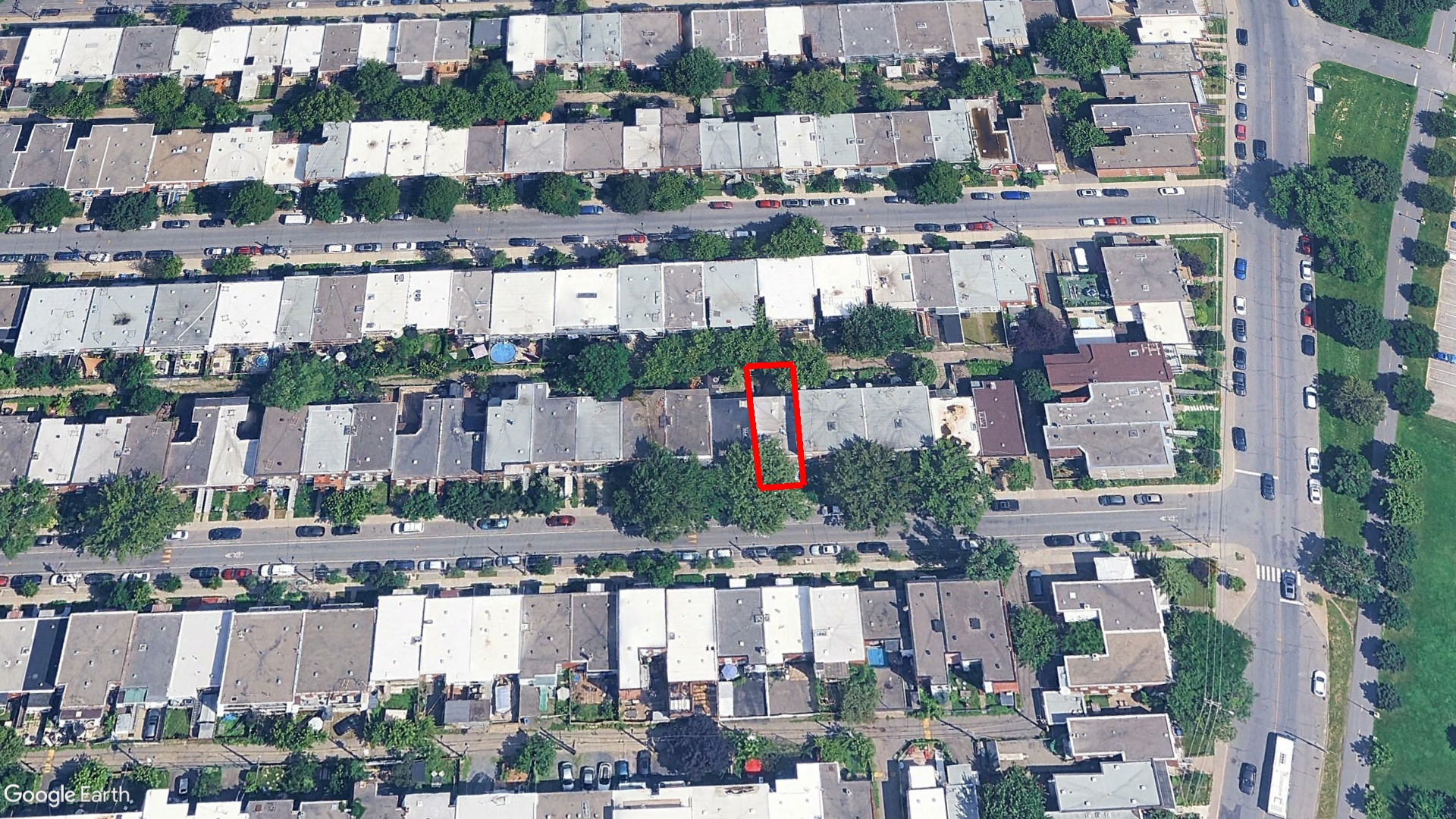 Tax Sale Montreal, Quebec - 010495-02