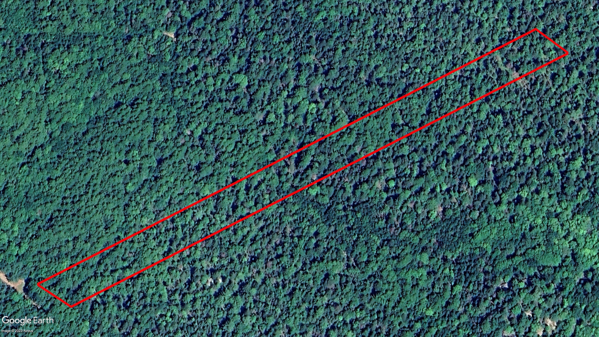 Tax Sale Queens, Nova Scotia - 02429381