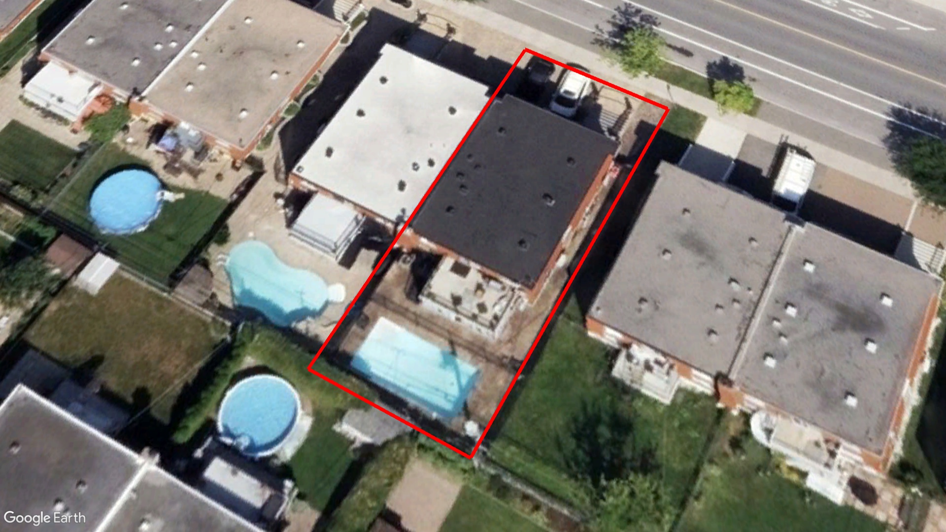 Tax Sale Montreal, Quebec - 040464-79