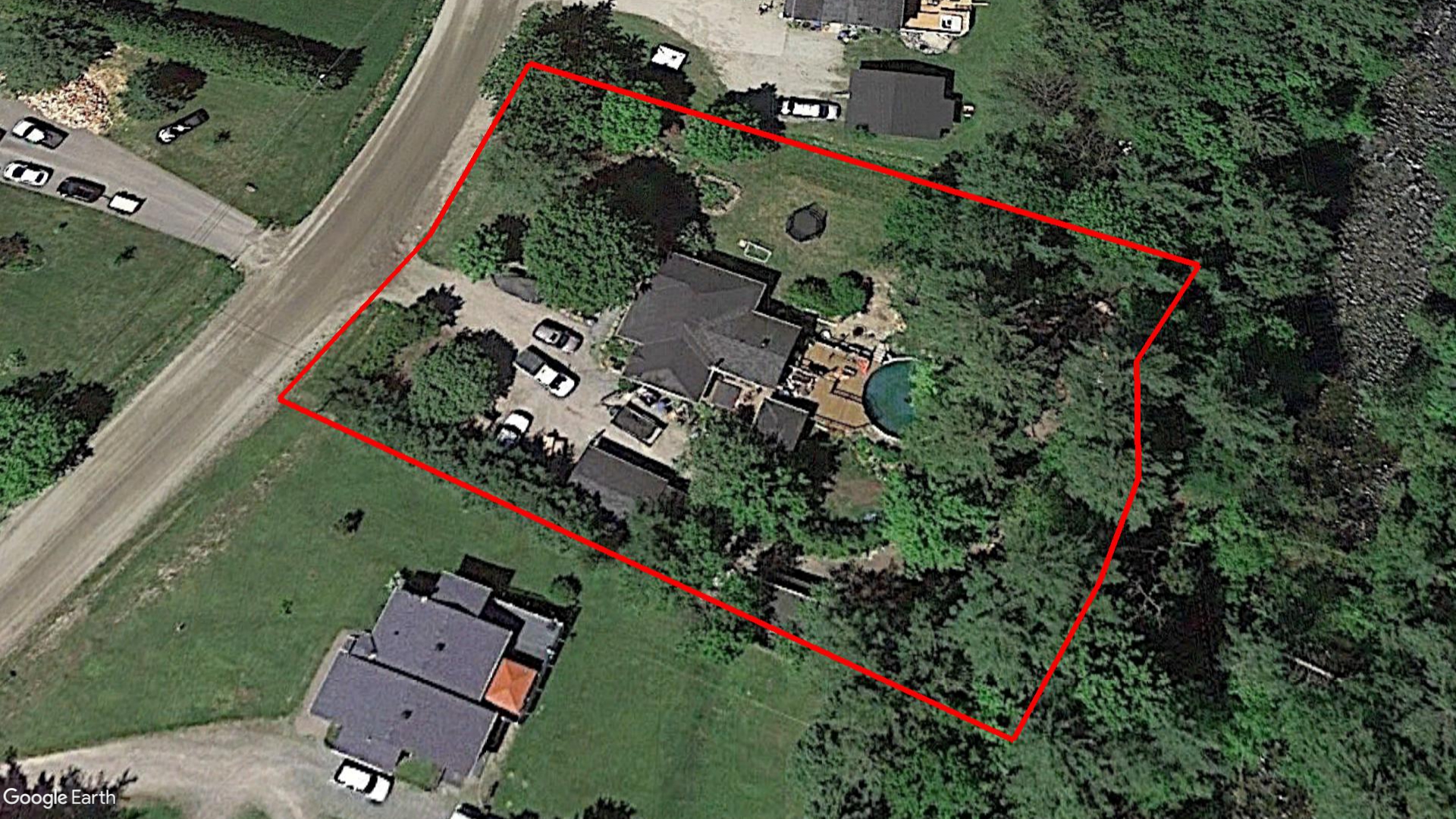 Tax Sale  Des-Collines-De-L'outaouais, Quebec - 7351-51-1715