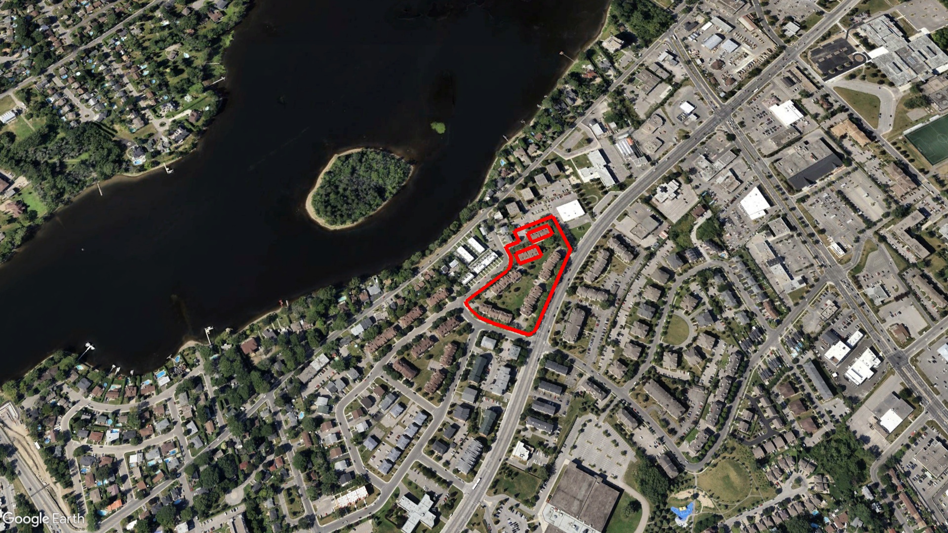 Tax Sale Montreal, Quebec - 041224-41