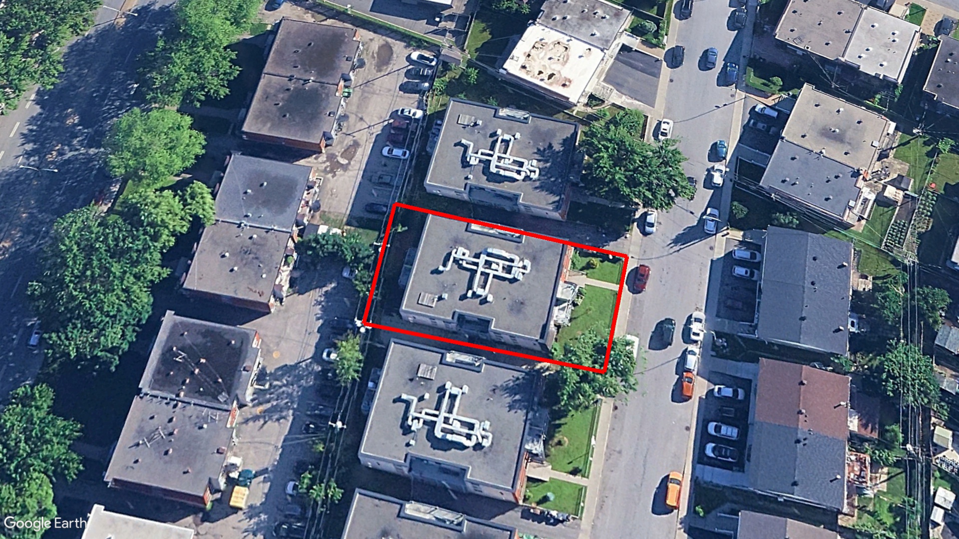 Tax Sale Montreal, Quebec - 020875-76