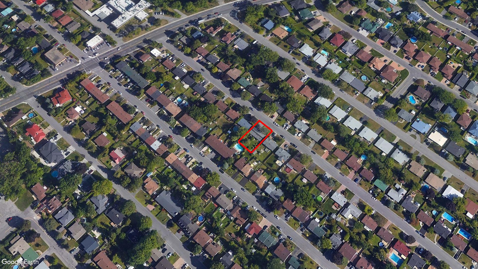 Tax Sale Montreal, Quebec - 040167-90