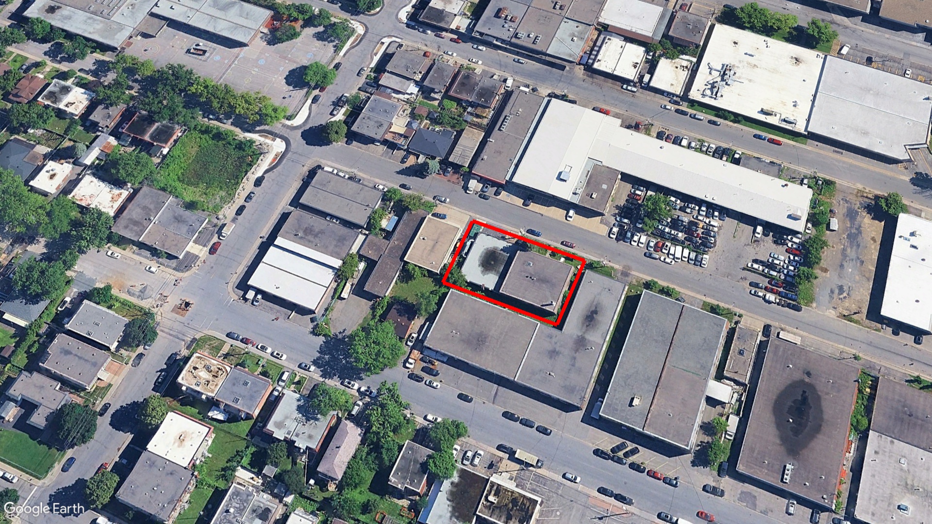 Tax Sale Montreal, Quebec - 020698-48