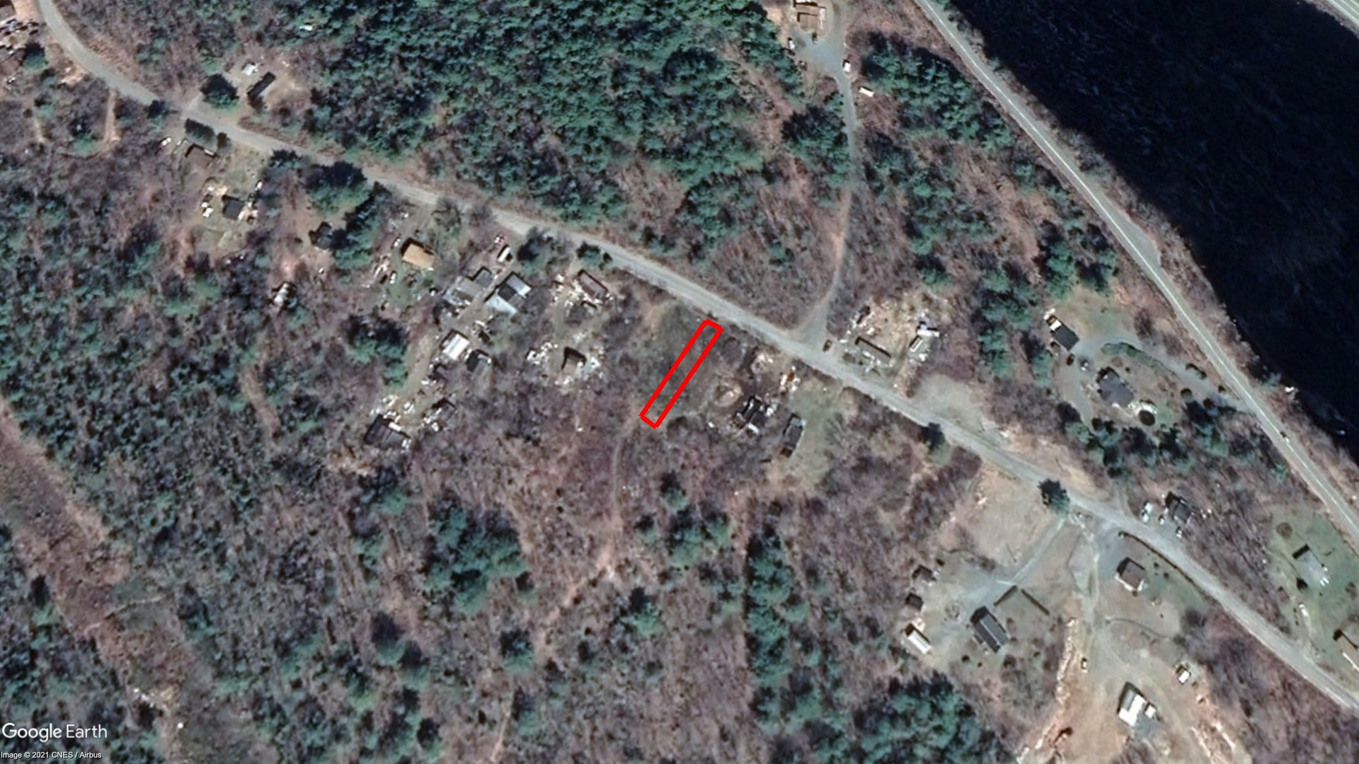 Tax Sale Queens, Nova Scotia - 04921976